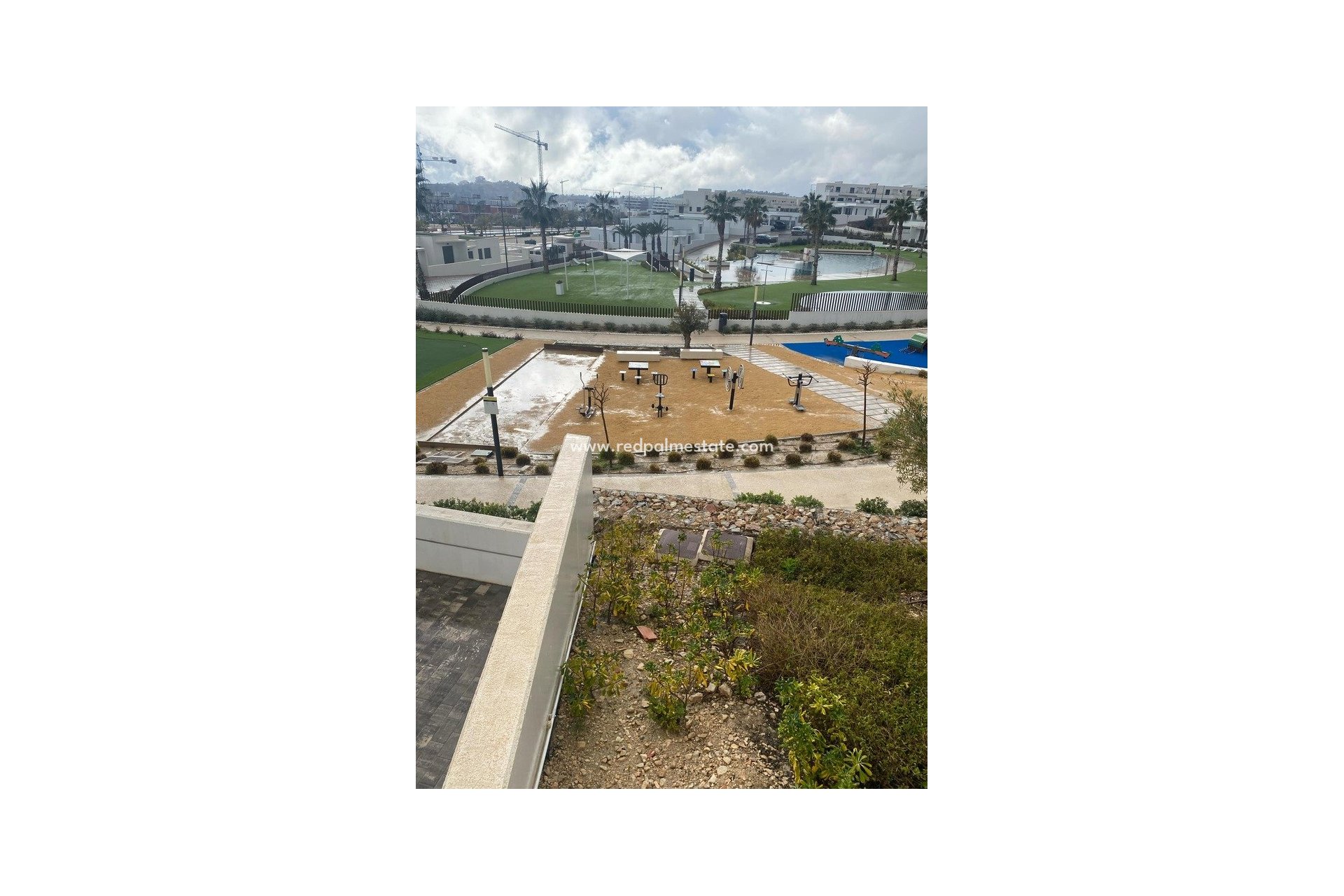 Revente - Appartements -
Finestrat