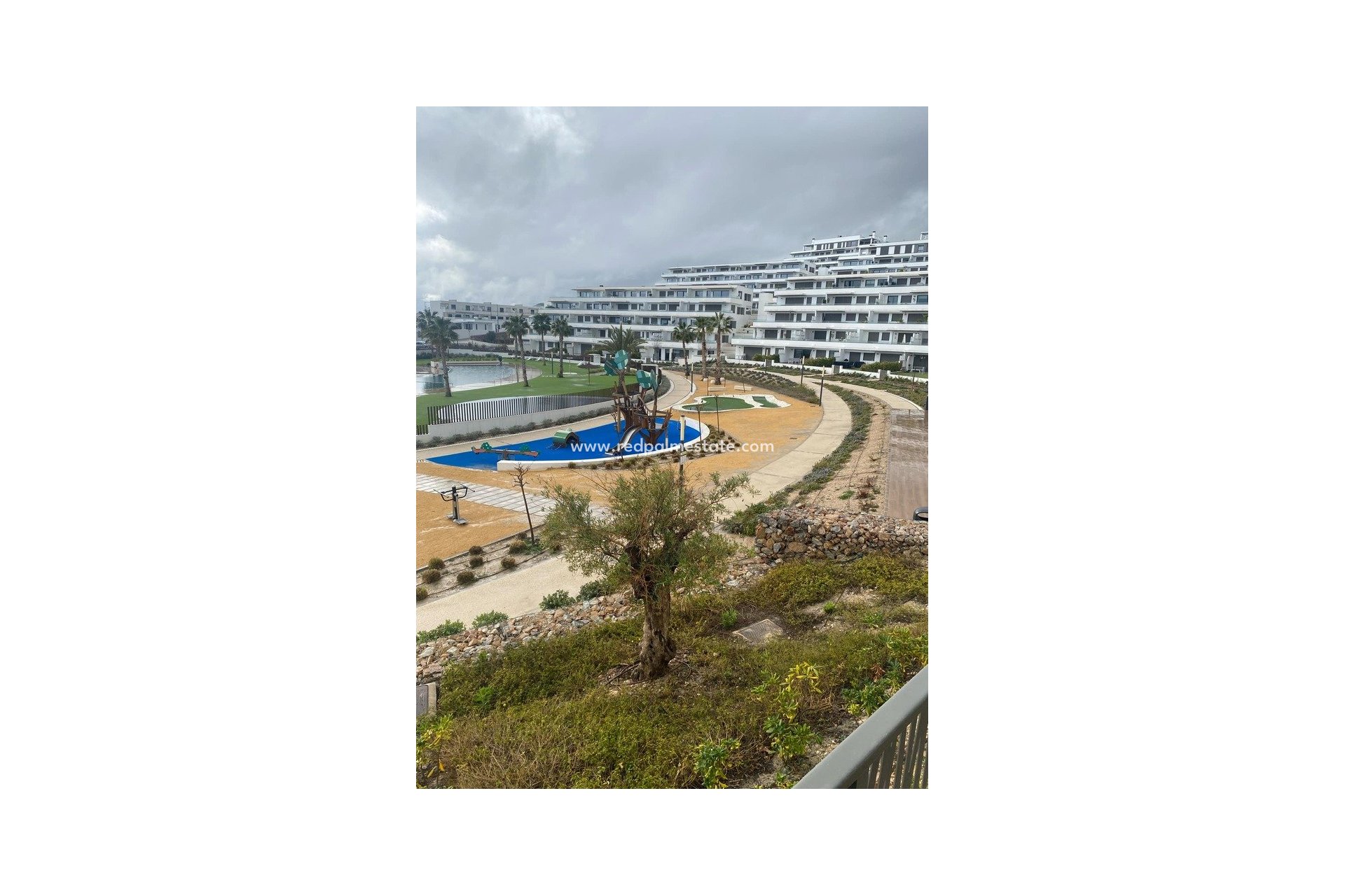 Revente - Appartements -
Finestrat