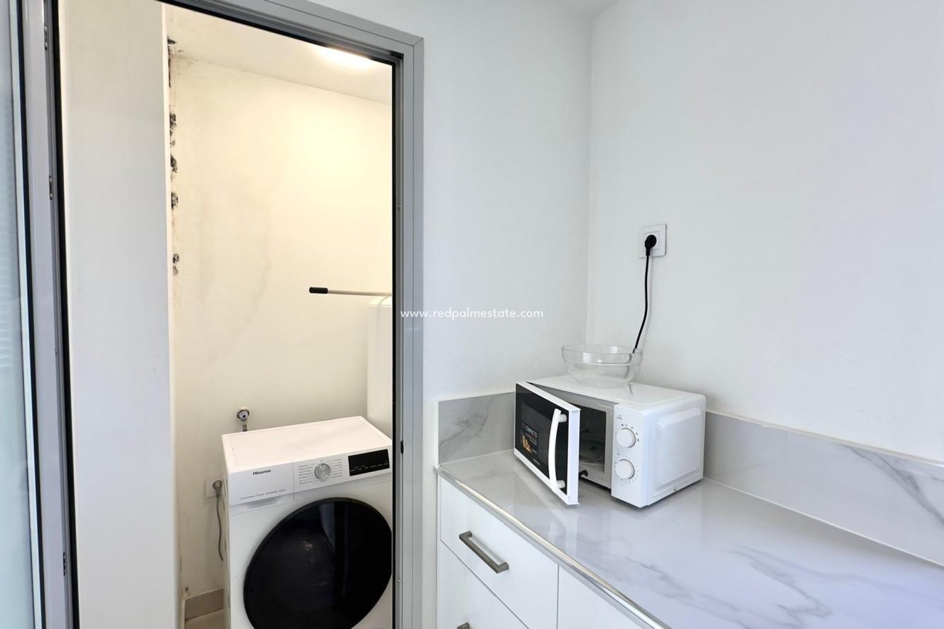 Revente - Appartements -
Finestrat