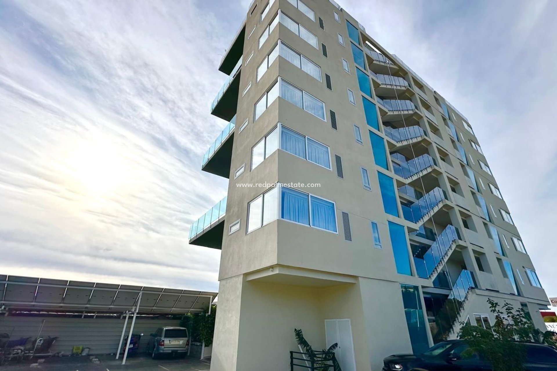 Revente - Appartements -
Finestrat