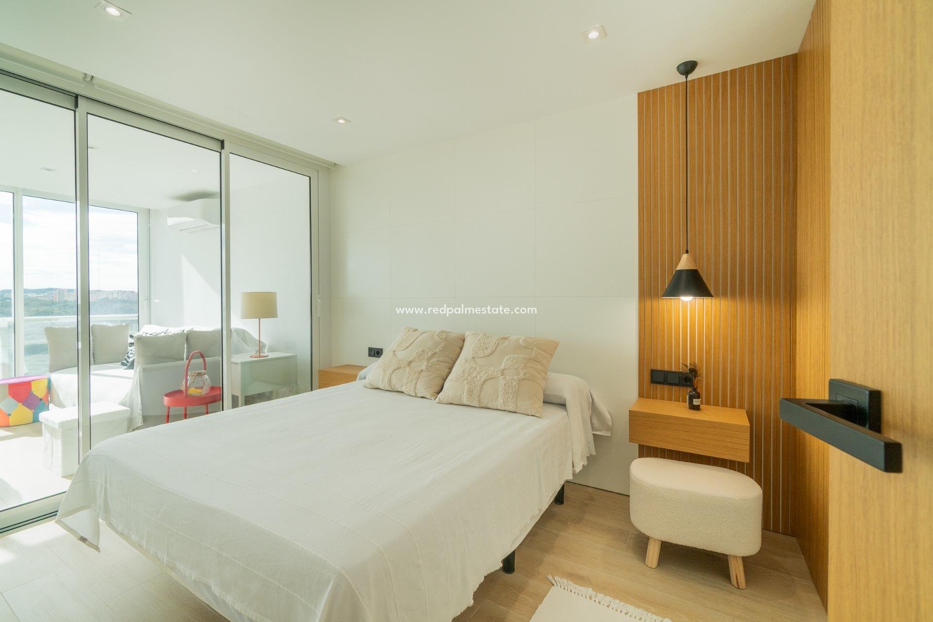 Revente - Appartements -
Guardamar del Segura - Puerto Deportivo