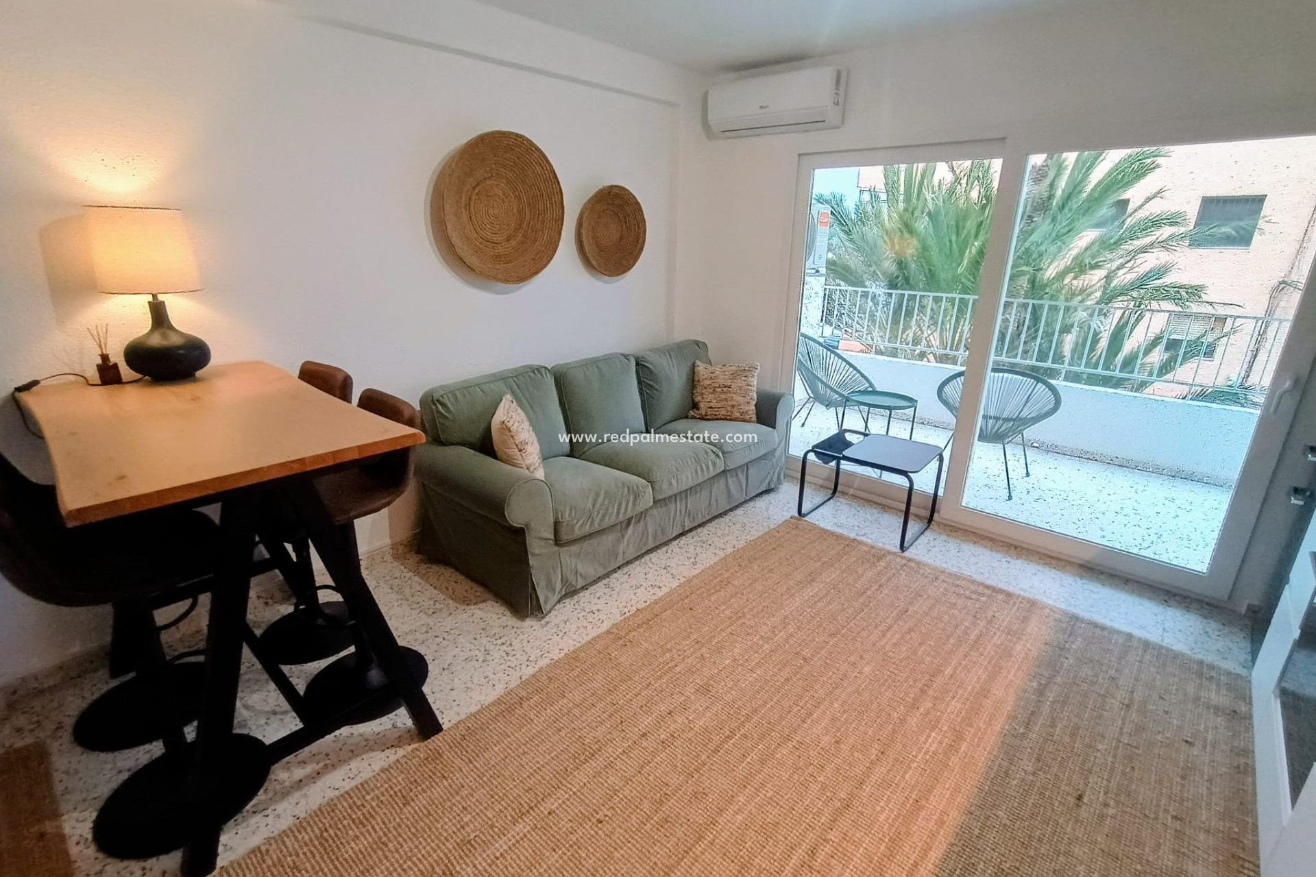 Revente - Appartements -
Guardamar del Segura - Urbanizaciones