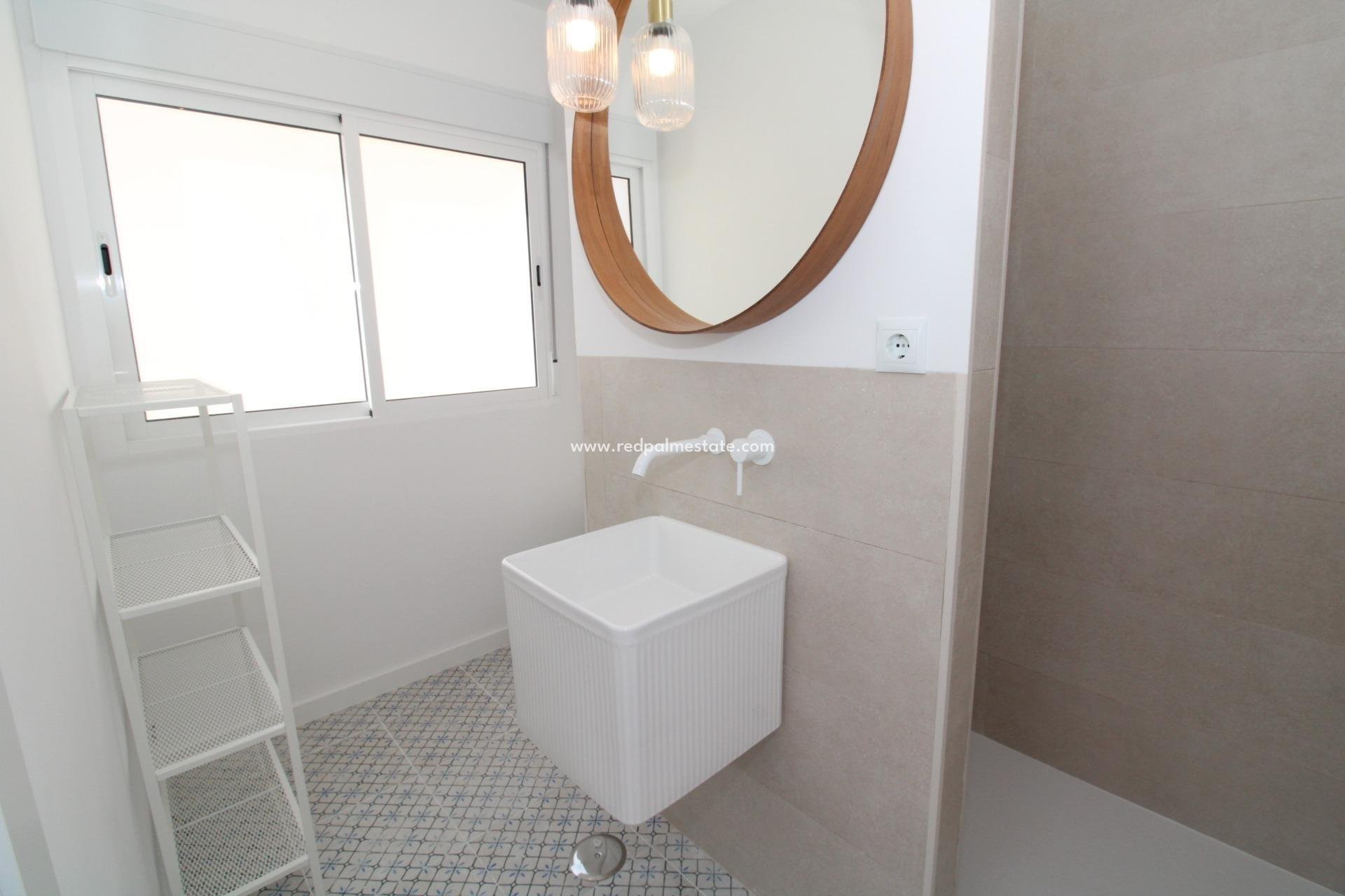 Revente - Appartements -
Lo Pagan - LA PUNTICA