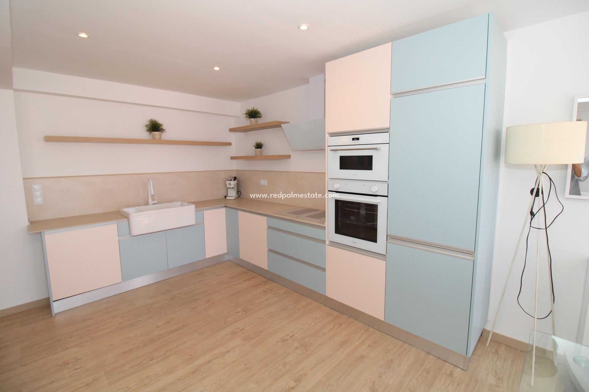 Revente - Appartements -
Lo Pagan - LA PUNTICA