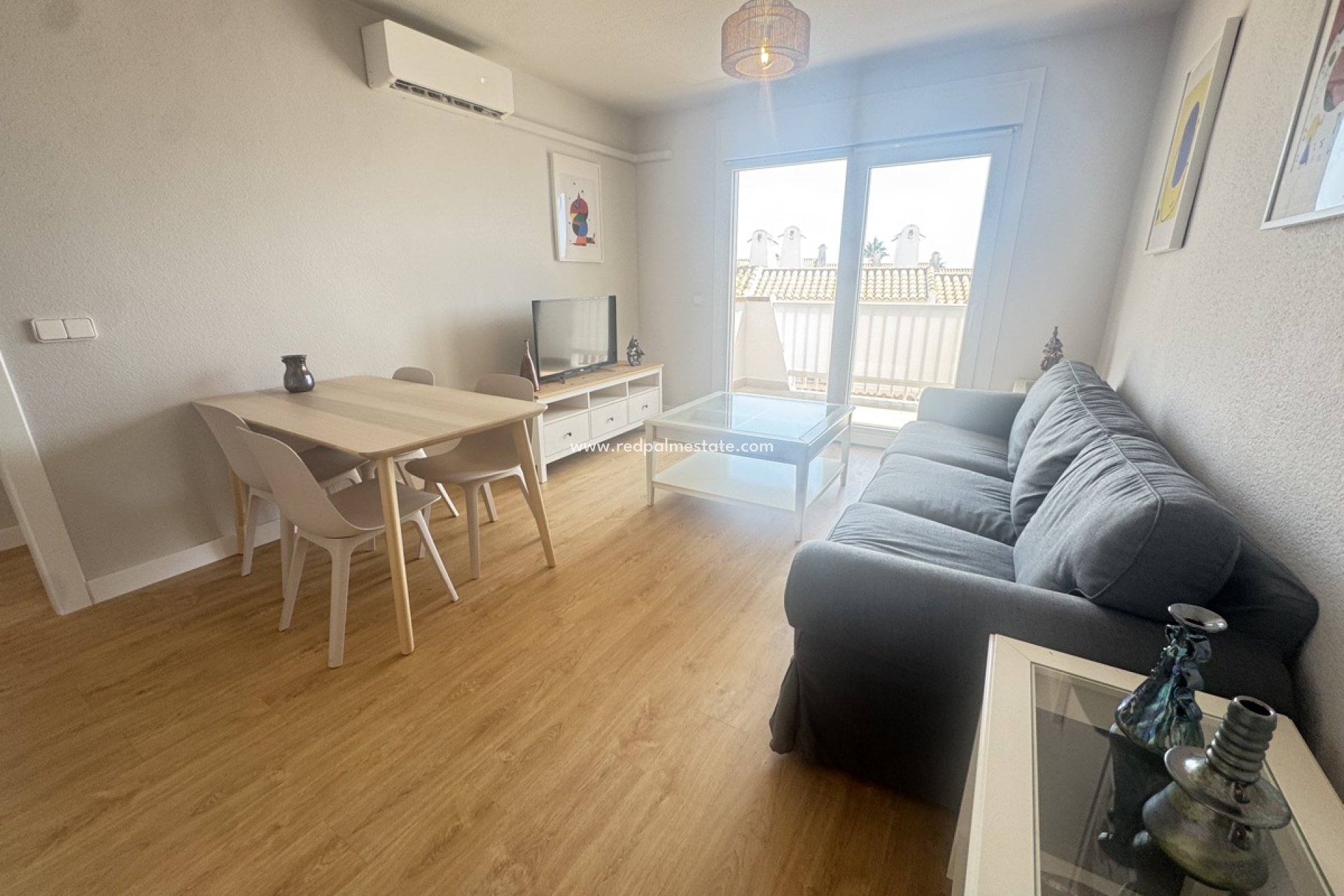 Revente - Appartements -
Orihuela Costa - Campoamor