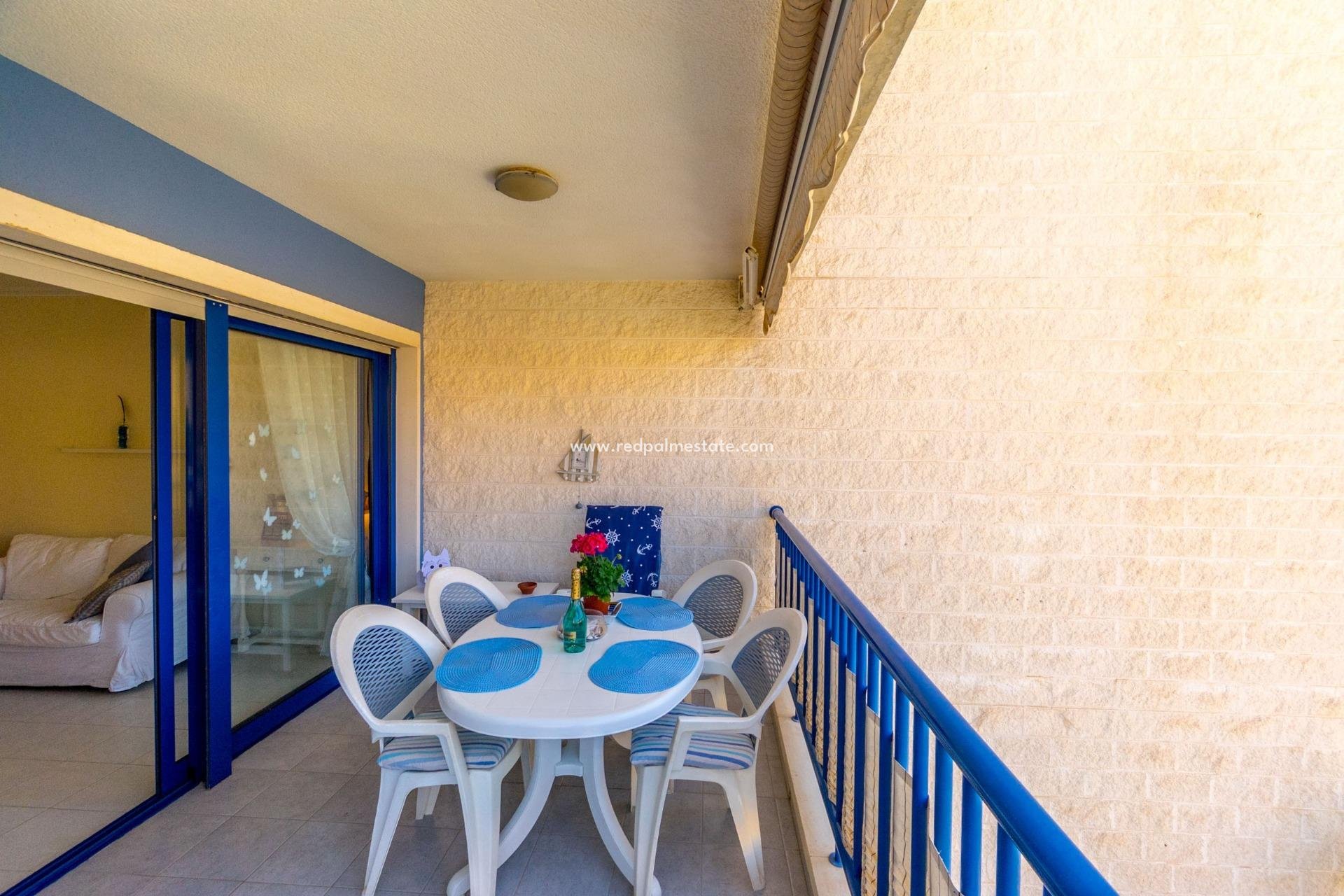 Revente - Appartements -
Orihuela Costa - Campoamor