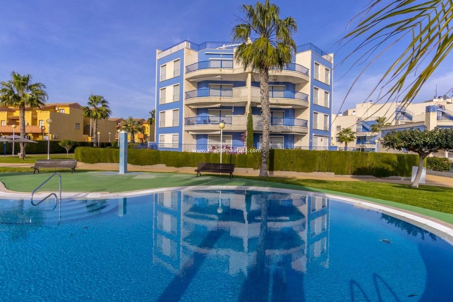 Revente - Appartements -
Orihuela Costa - Campoamor