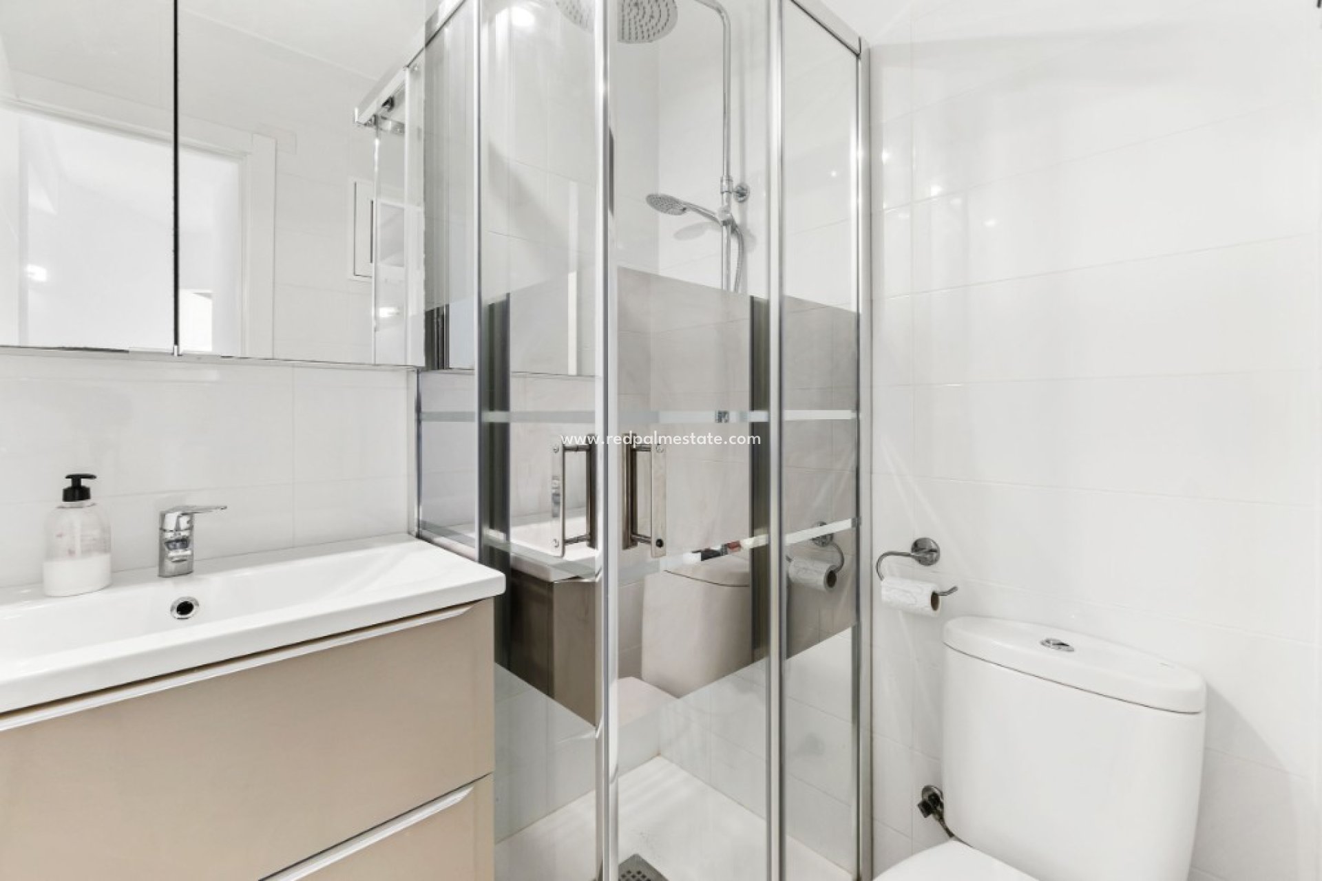 Revente - Appartements -
Orihuela Costa - Campoamor