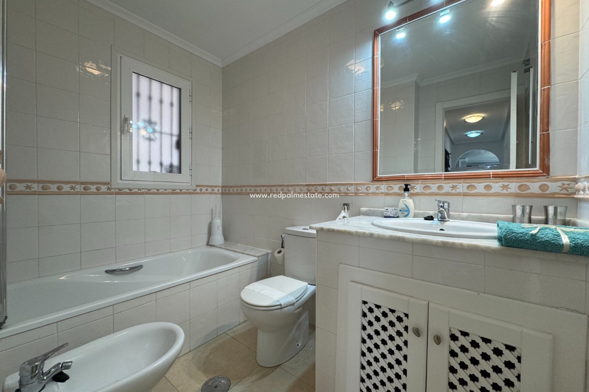 Revente - Appartements -
Orihuela Costa - Campoamor