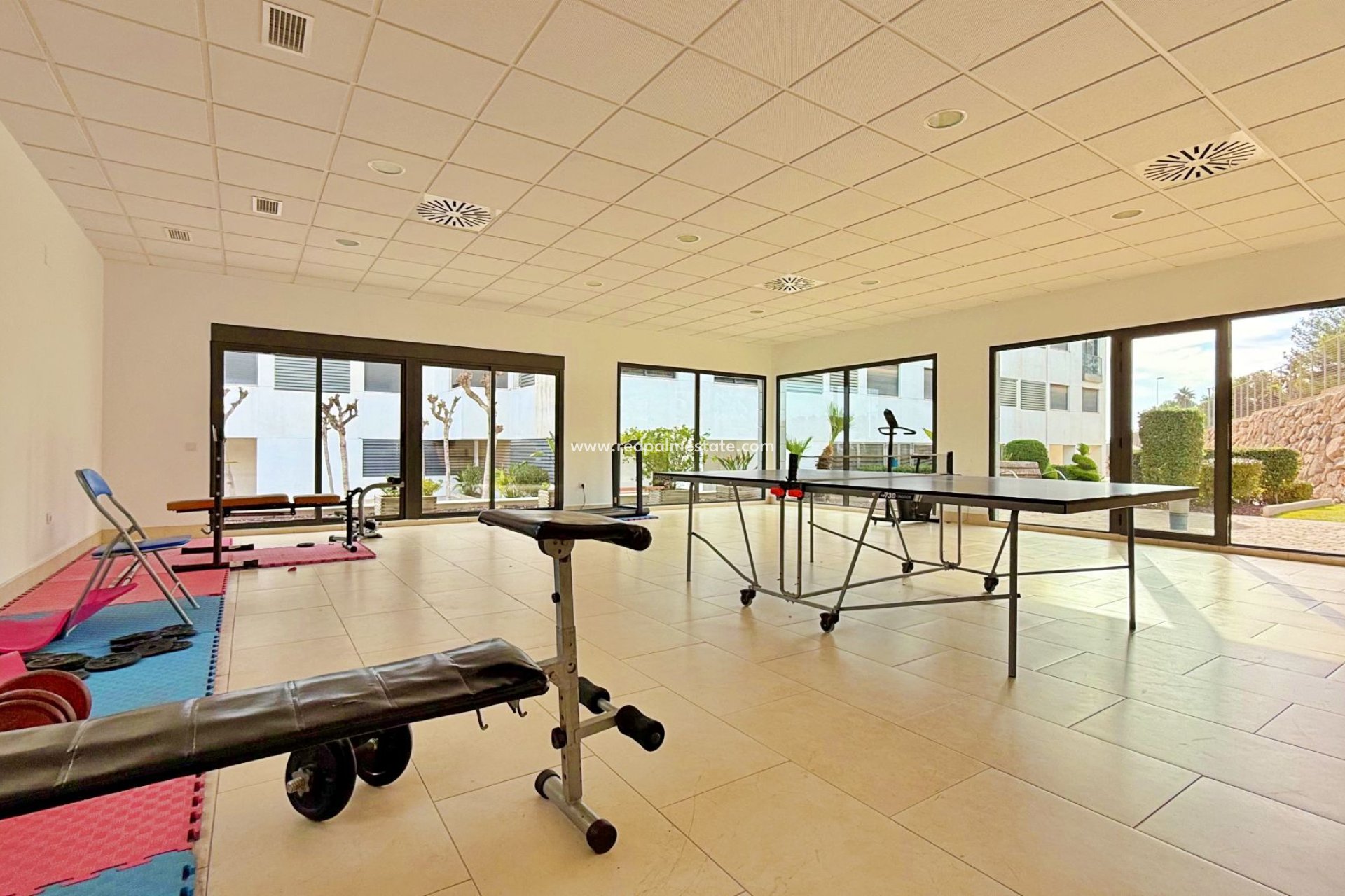 Revente - Appartements -
Orihuela Costa - Campoamor