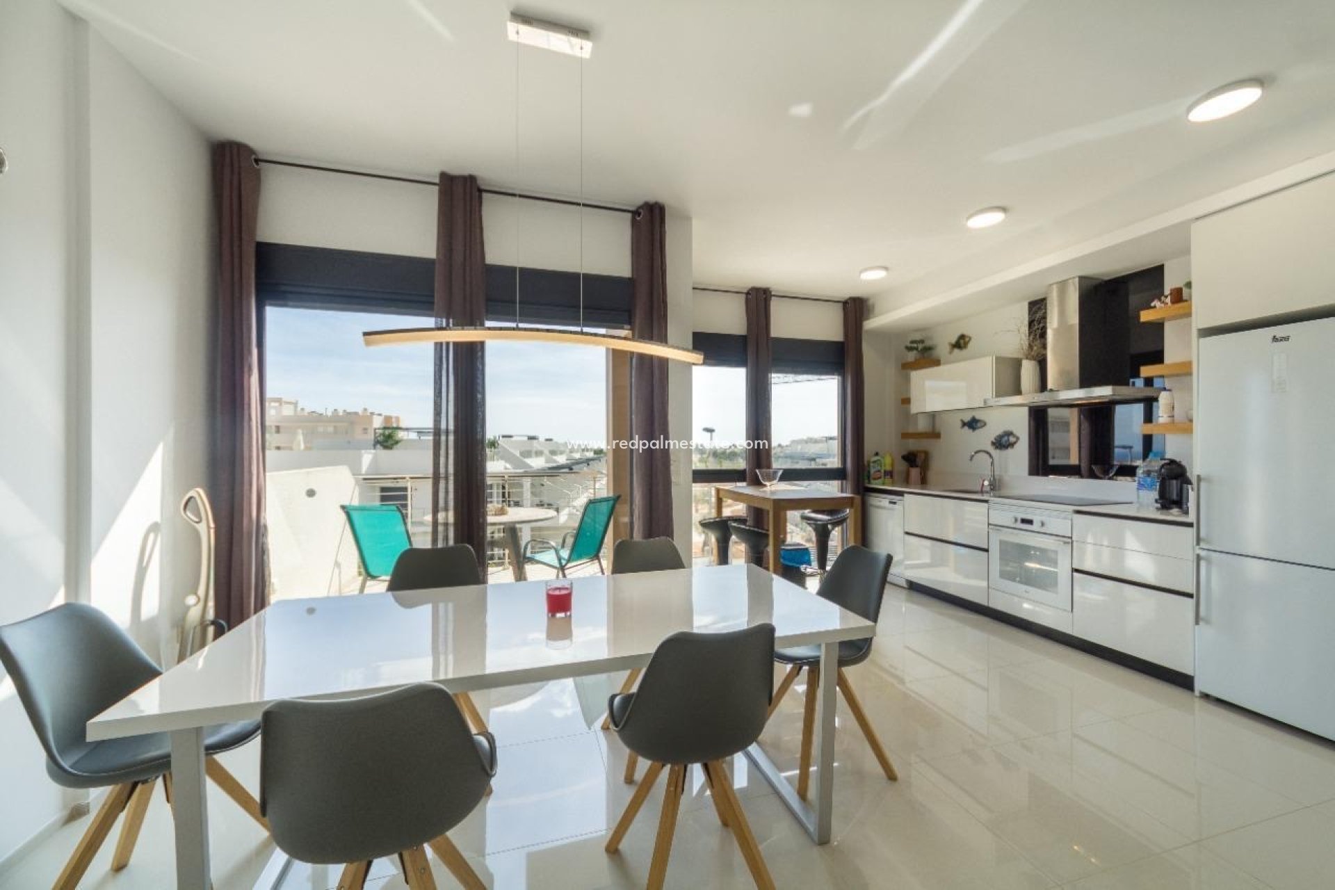 Revente - Appartements -
Orihuela Costa - Inland