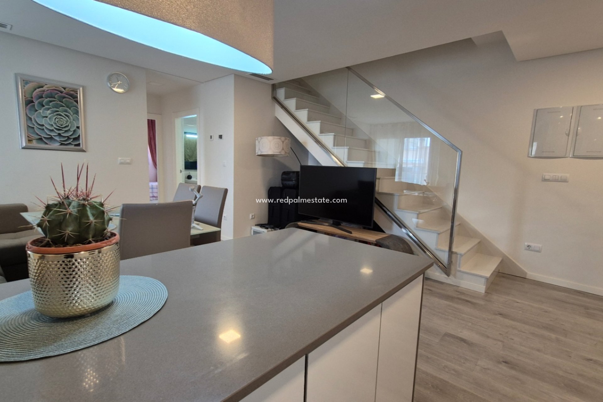 Revente - Appartements -
Orihuela Costa - Inland