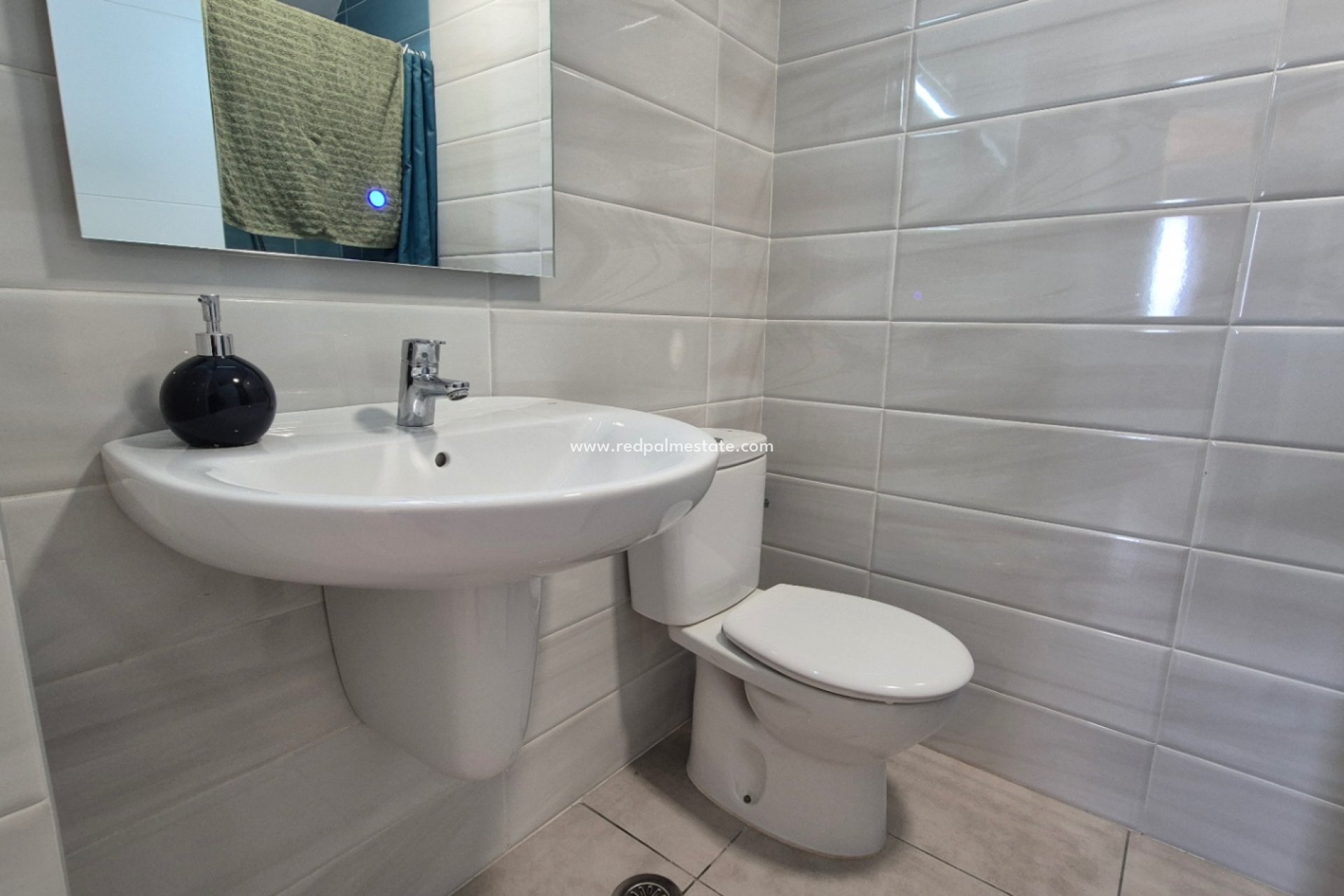 Revente - Appartements -
Orihuela Costa - Inland