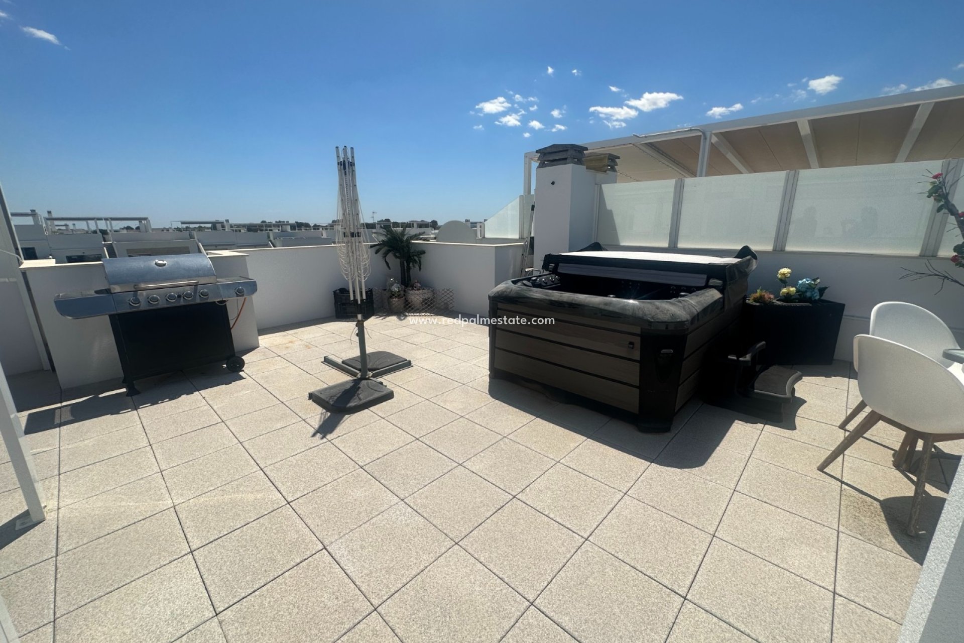 Revente - Appartements -
Orihuela Costa - Inland