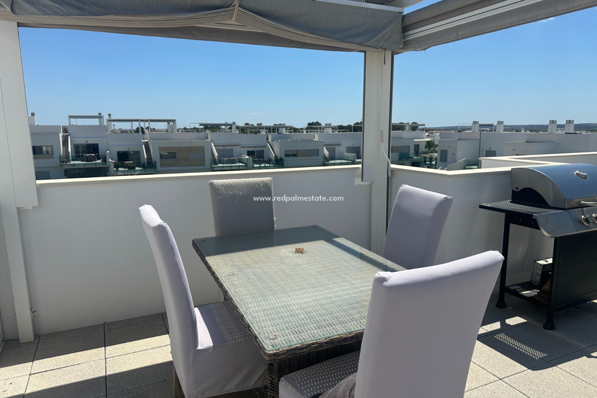 Revente - Appartements -
Orihuela Costa - Inland