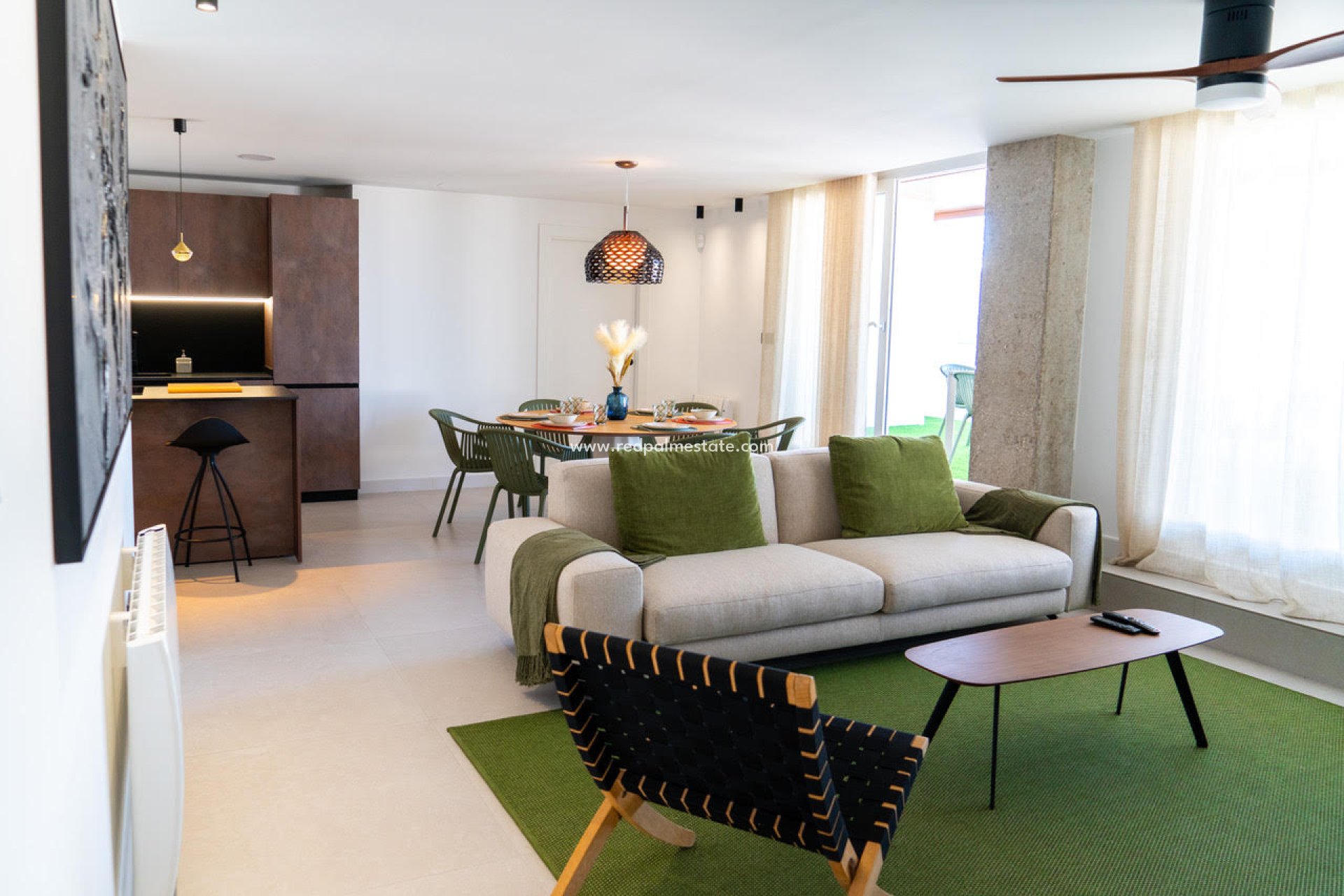 Revente - Appartements -
Orihuela Costa - Inland