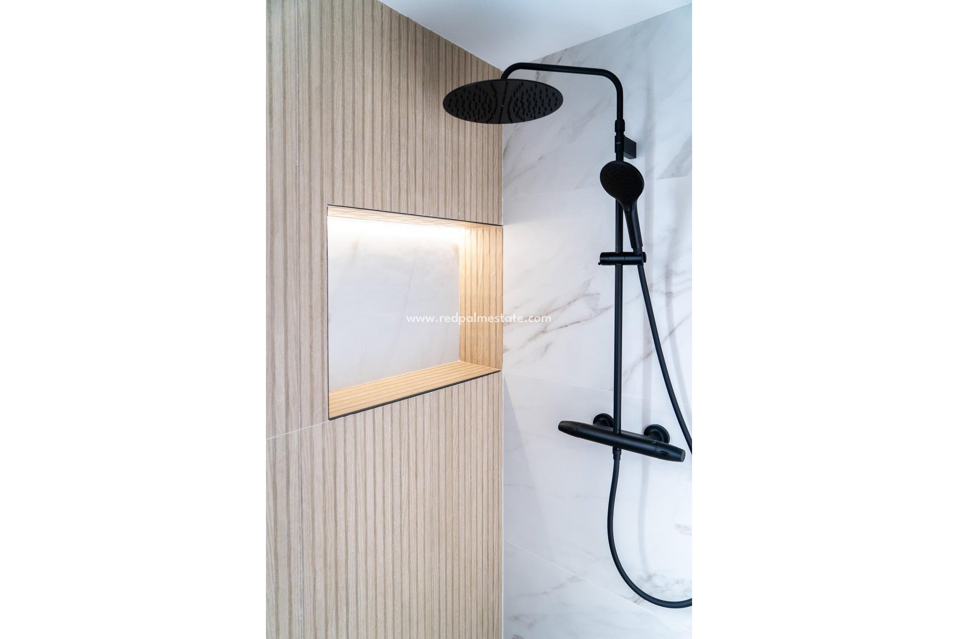 Revente - Appartements -
Orihuela Costa - Inland