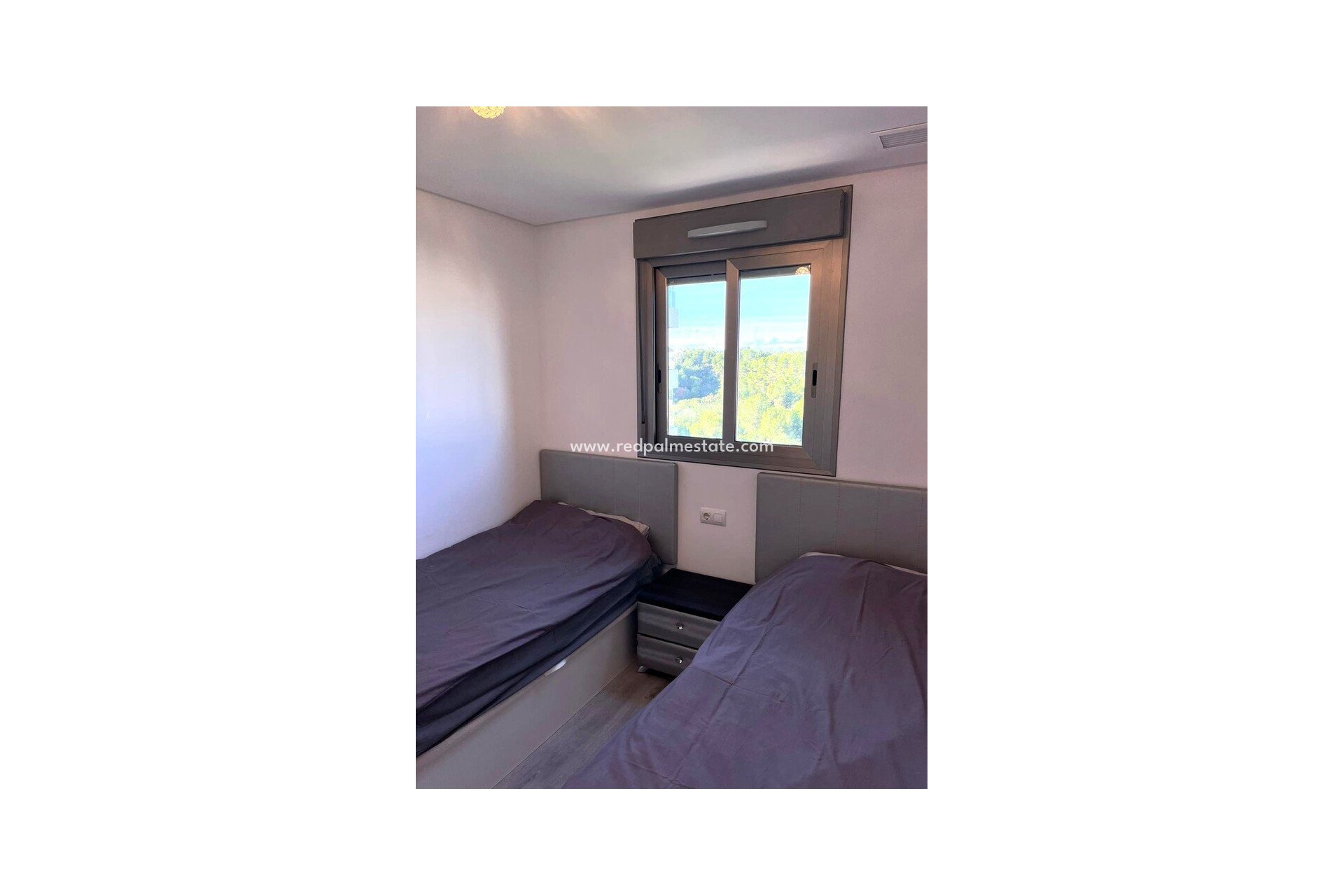 Revente - Appartements -
Orihuela Costa - Inland