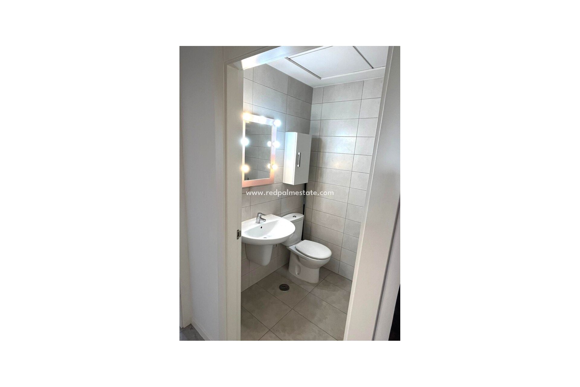 Revente - Appartements -
Orihuela Costa - Inland