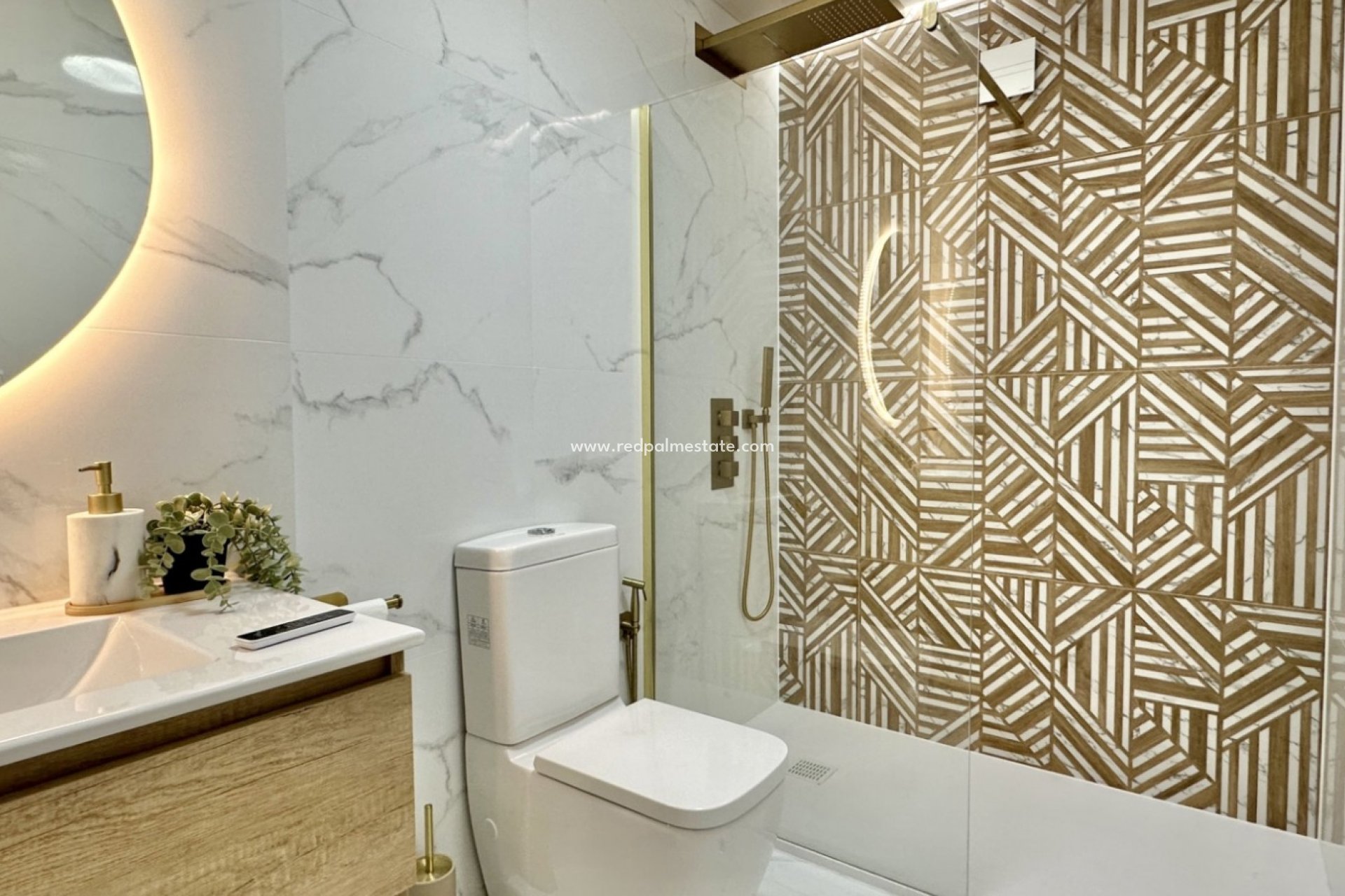 Revente - Appartements -
Orihuela Costa - Inland