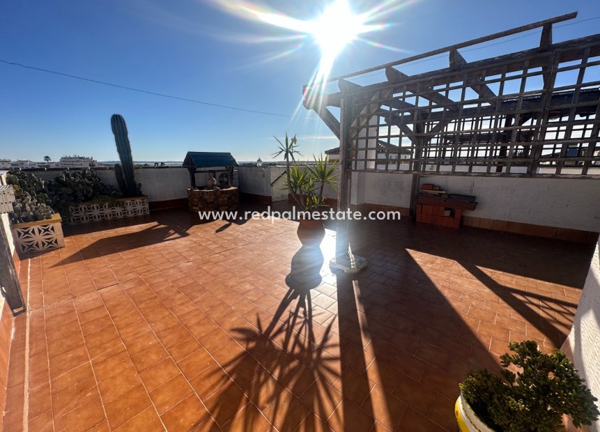 Revente - Appartements -
Orihuela Costa - Inland