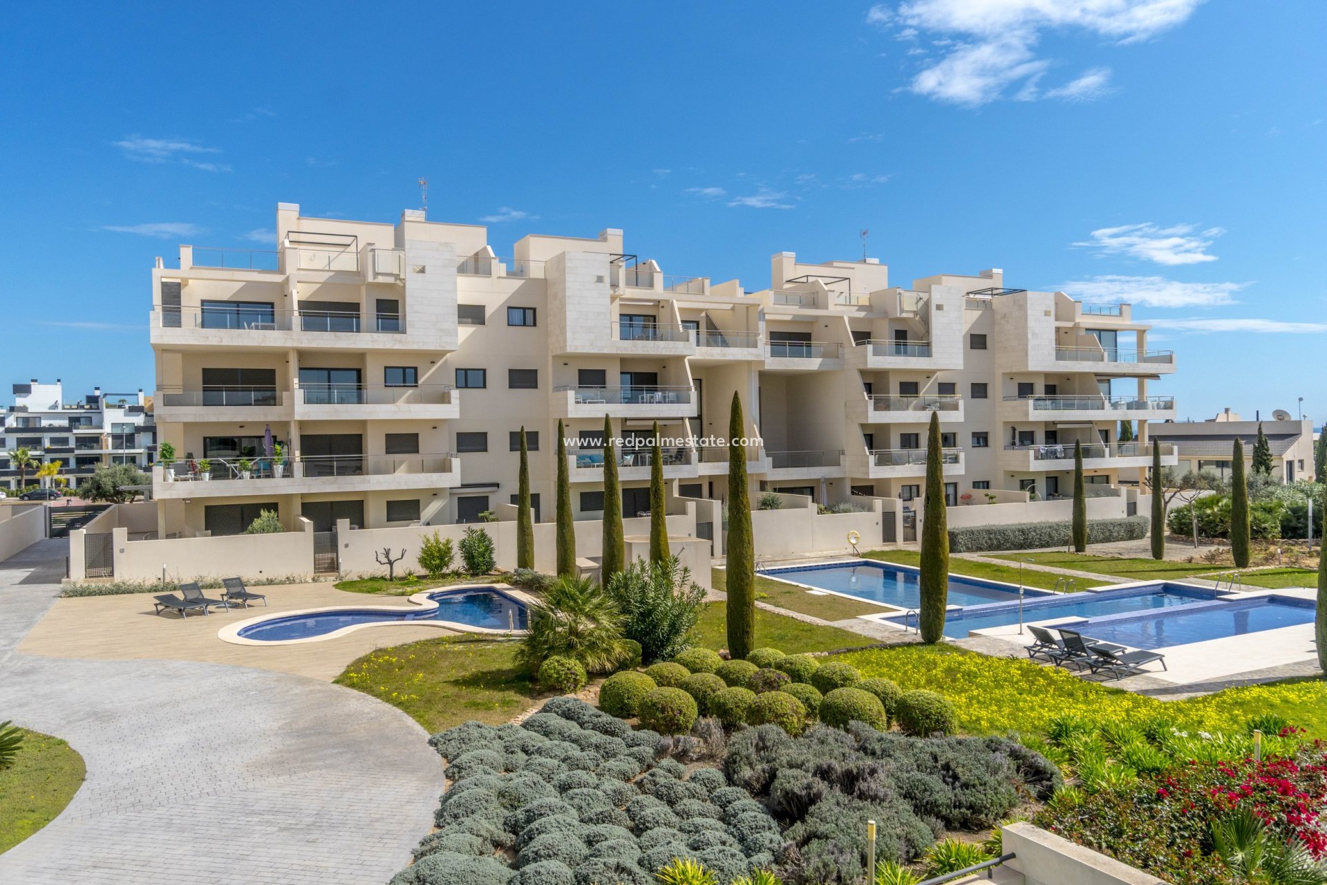 Revente - Appartements -
Orihuela Costa - Inland