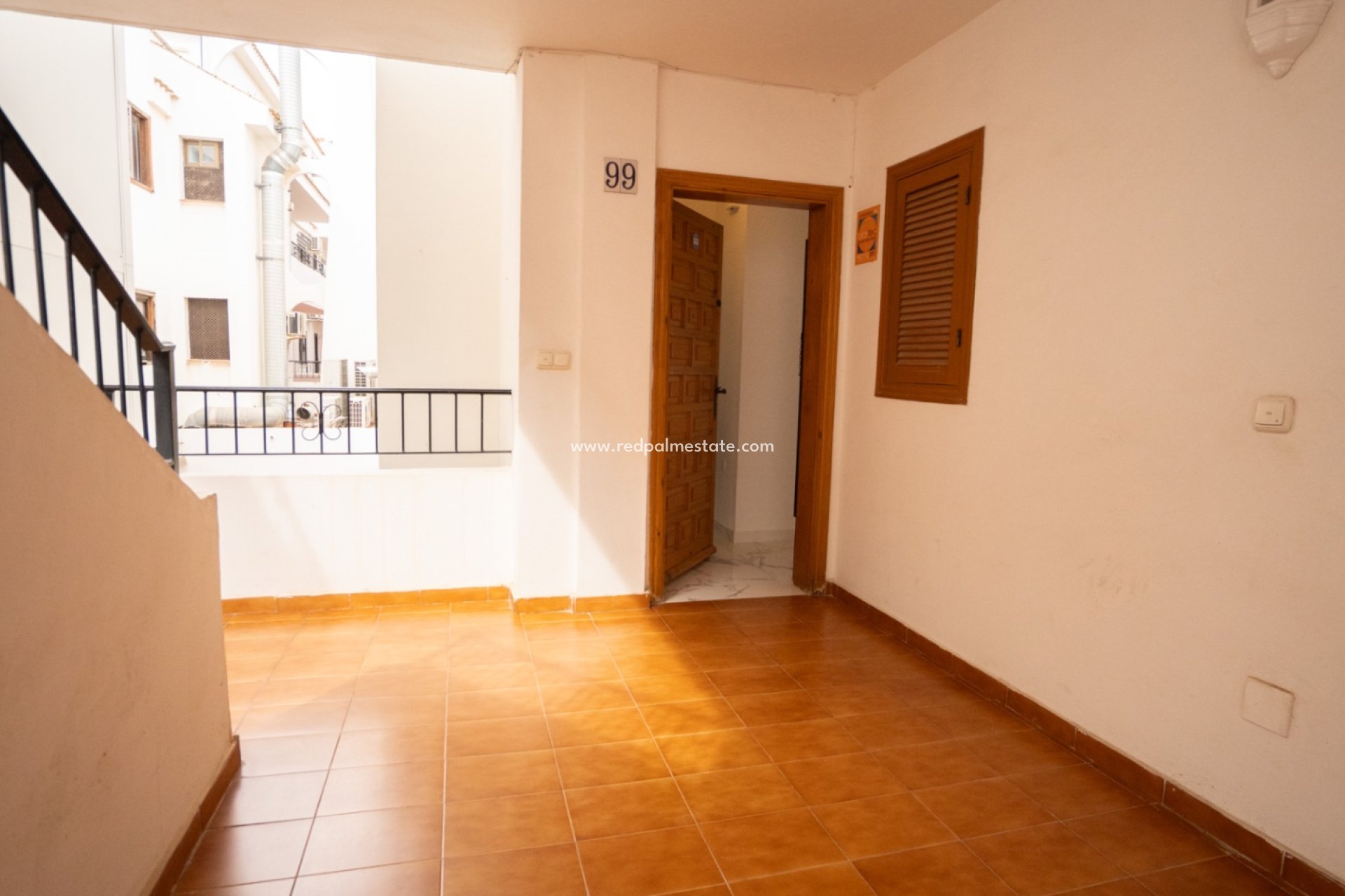 Revente - Appartements -
Orihuela Costa - Inland