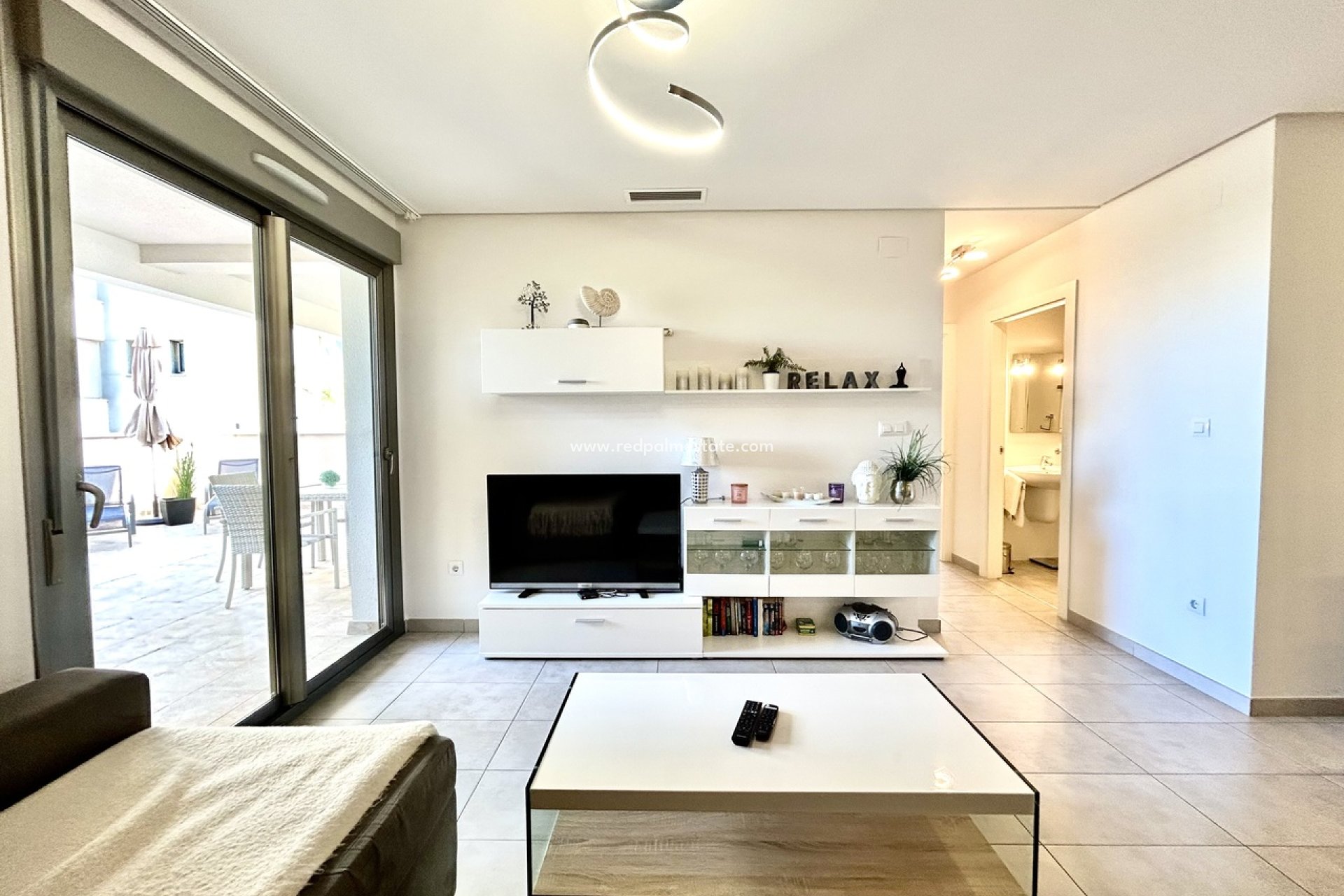 Revente - Appartements -
Orihuela Costa - Inland