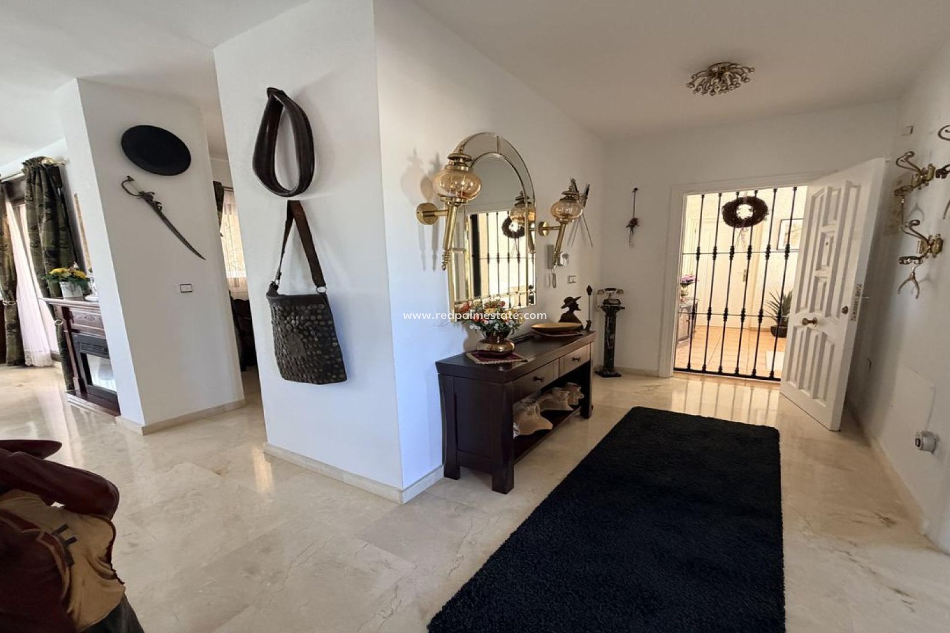 Revente - Appartements -
Orihuela Costa - Inland