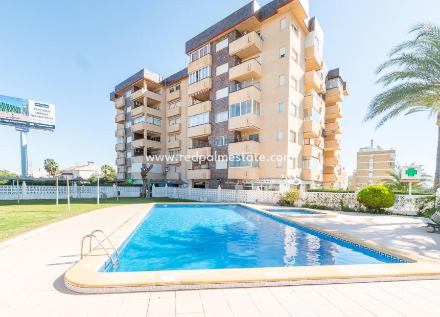 Revente - Appartements -
Orihuela Costa - La Zenia