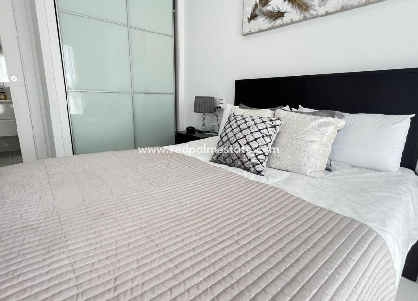 Revente - Appartements -
Orihuela Costa - Los Dolses