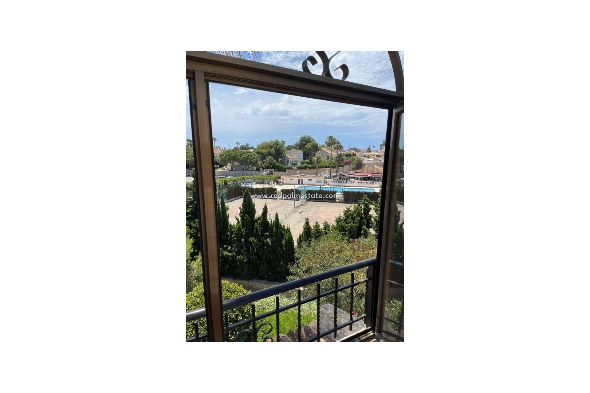 Revente - Appartements -
Orihuela Costa - MUY CERCA DE LA PLAYA