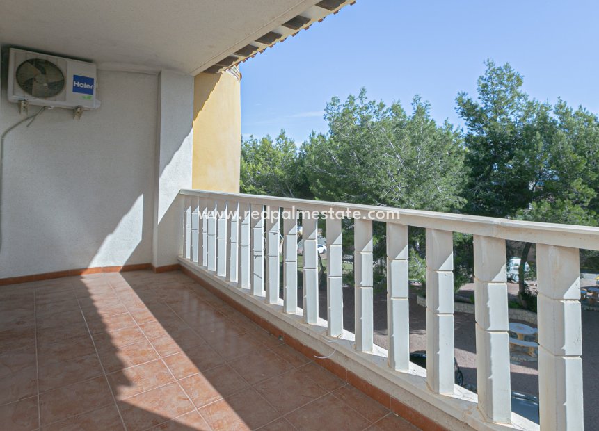Revente - Appartements -
Orihuela Costa - Pinada Golf