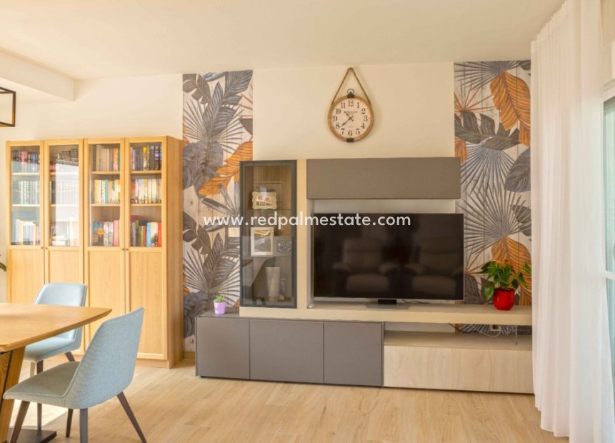 Revente - Appartements -
Orihuela Costa - Villamartín