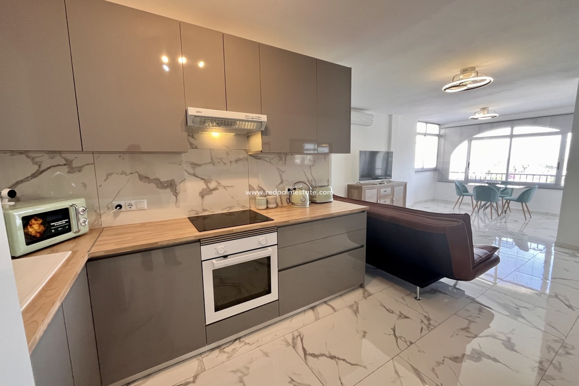 Revente - Appartements -
Orihuela Costa - Villamartín