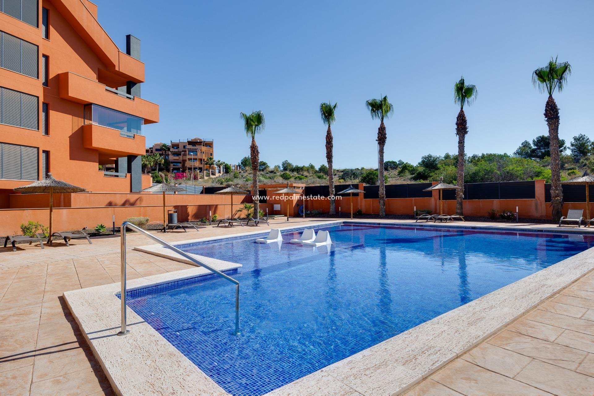 Revente - Appartements -
Orihuela Costa - Villamartín