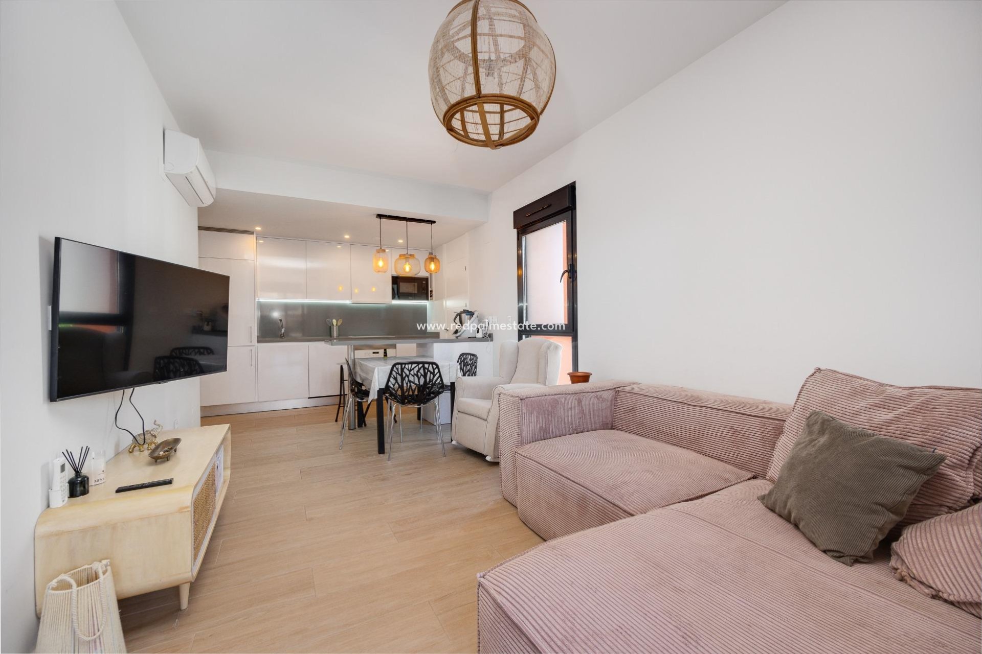Revente - Appartements -
Orihuela Costa - Villamartín
