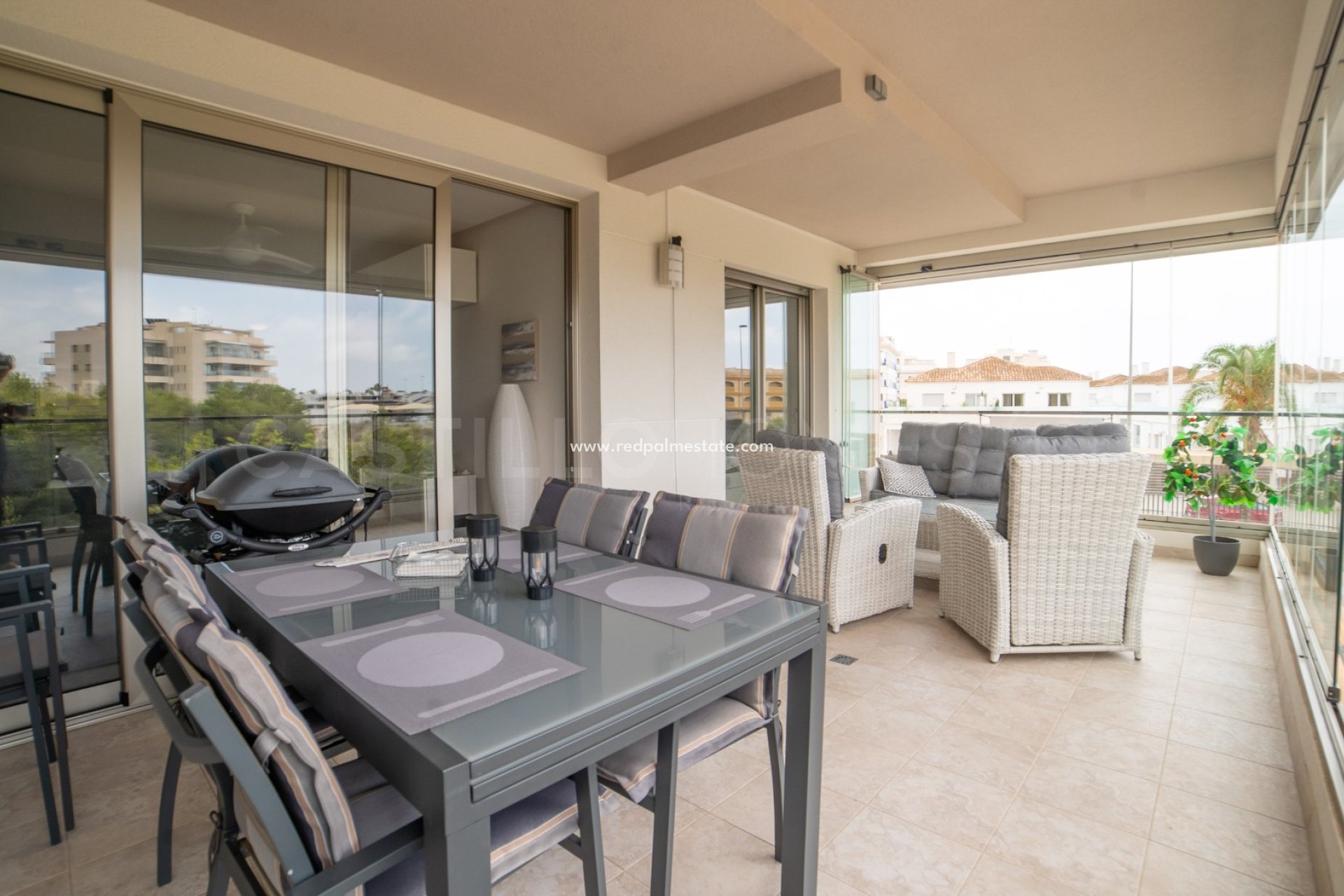 Revente - Appartements -
Orihuela Costa - Villamartín