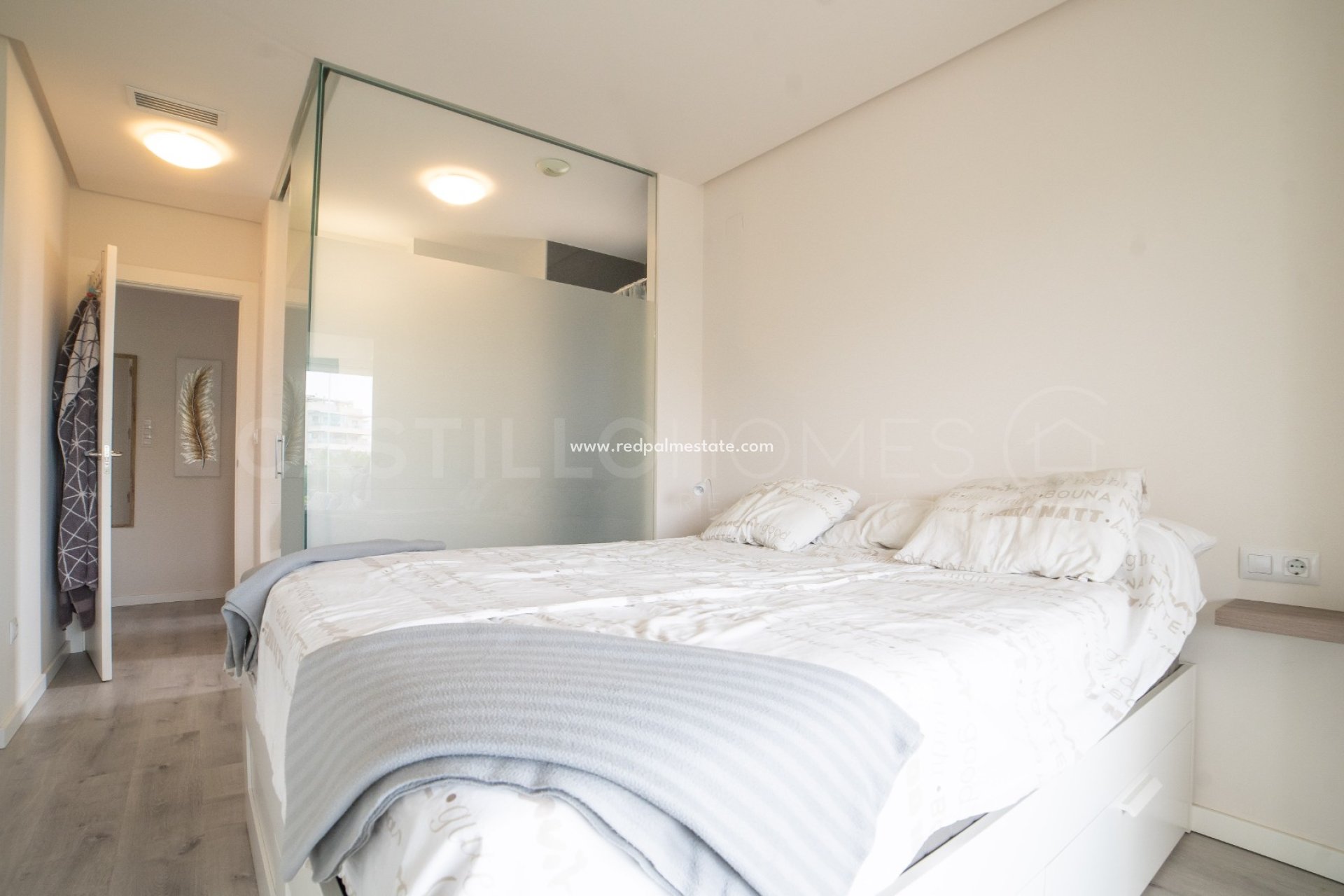 Revente - Appartements -
Orihuela Costa - Villamartín