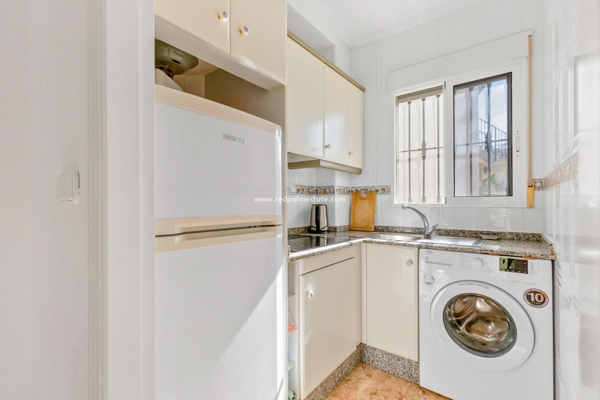 Revente - Appartements -
Orihuela Costa - Villamartín