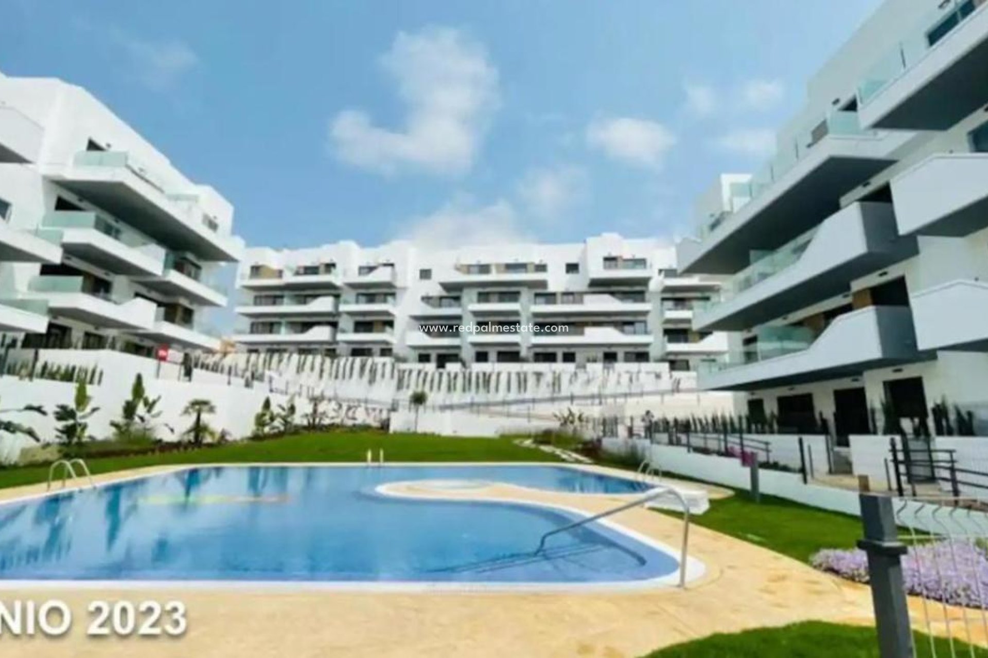 Revente - Appartements -
Orihuela Costa - Villamartín