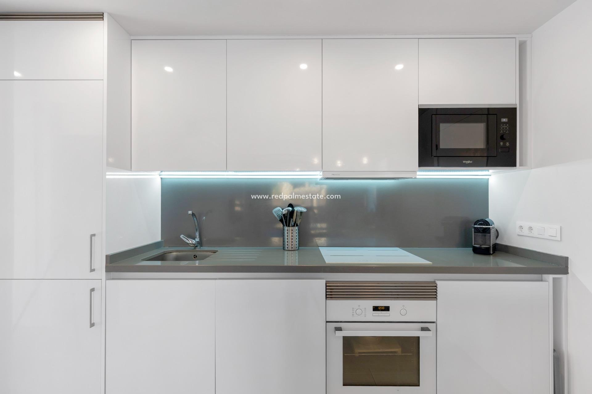 Revente - Appartements -
Orihuela Costa - Villamartín