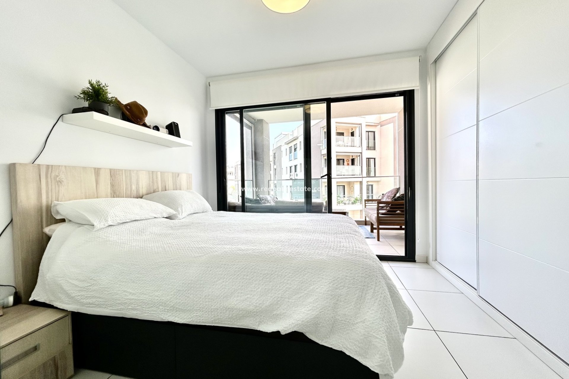 Revente - Appartements -
Orihuela Costa - Villamartín