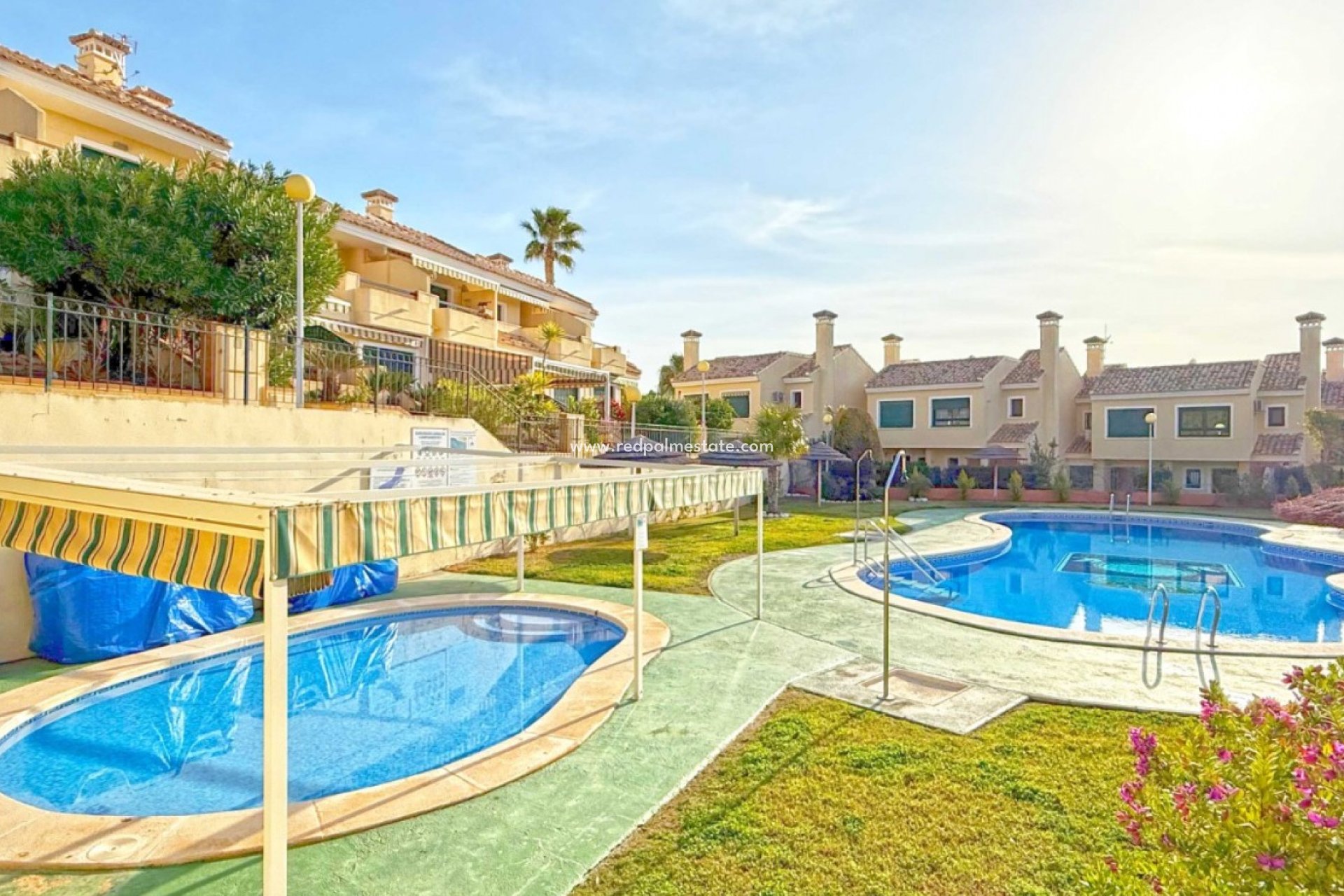 Revente - Appartements -
Orihuela Costa