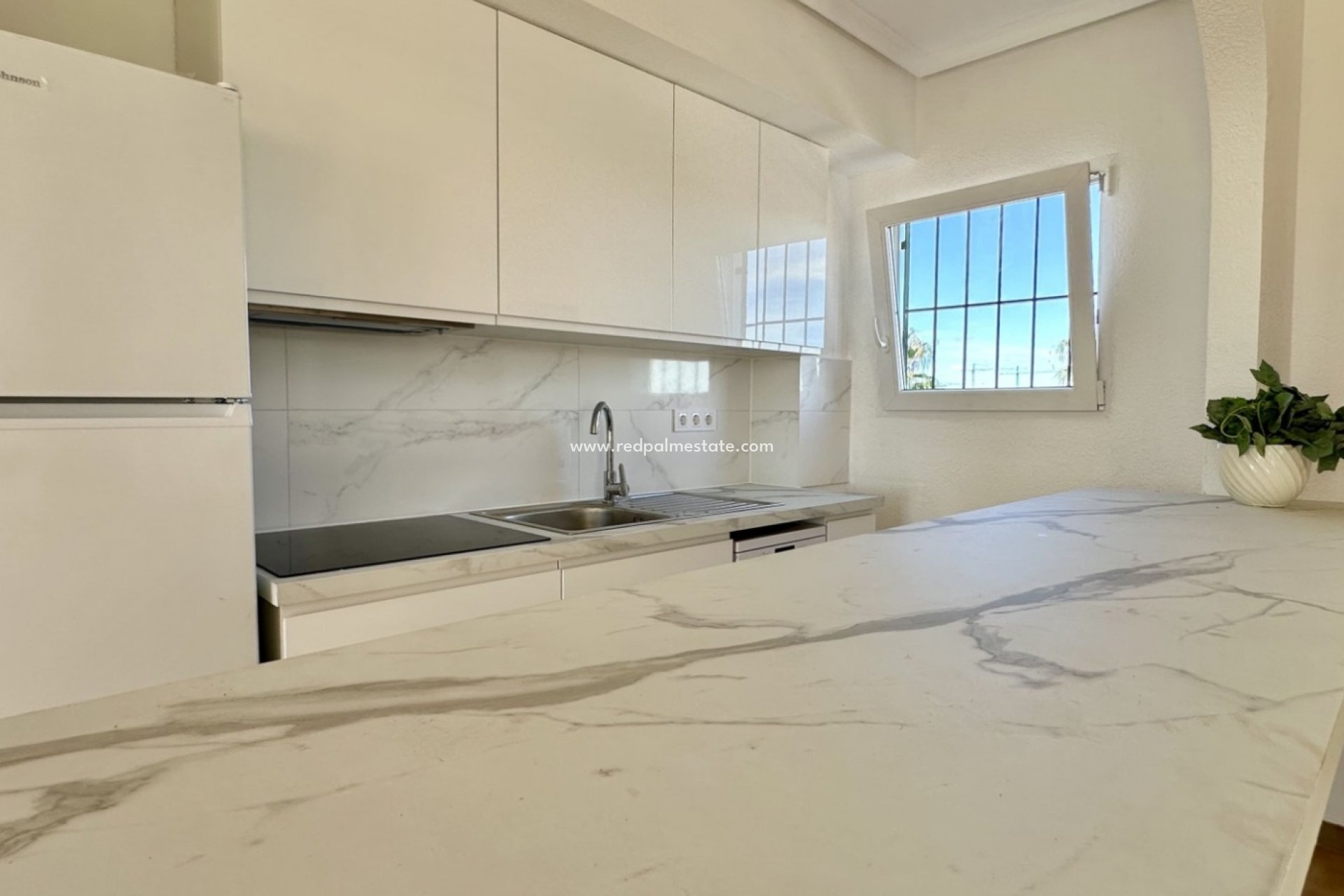 Revente - Appartements -
Orihuela Costa