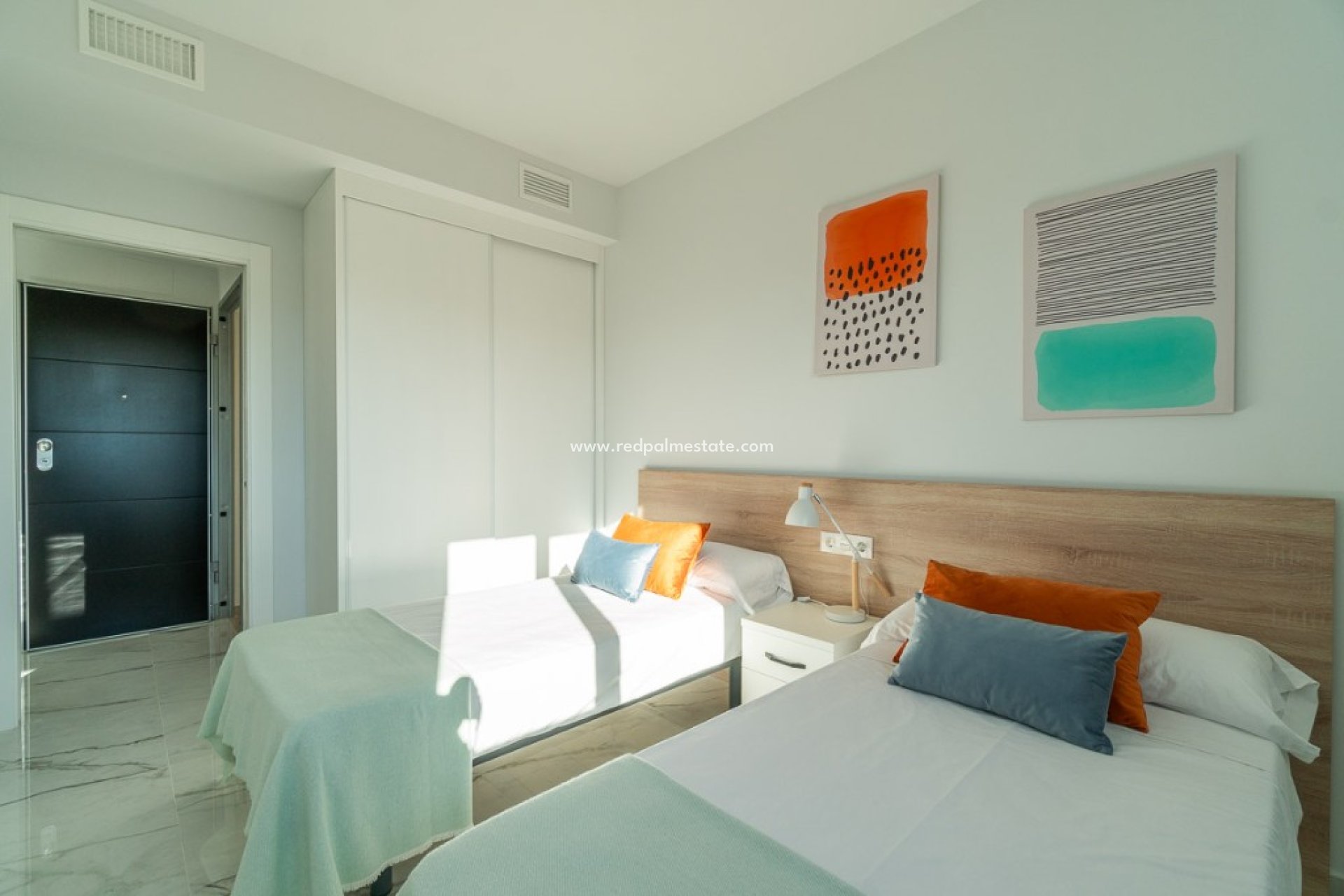 Revente - Appartements -
Orihuela Costa