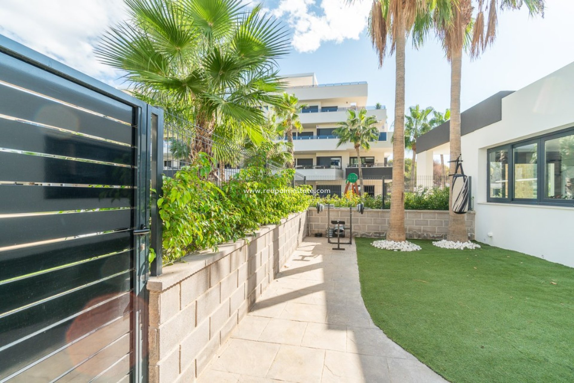 Revente - Appartements -
Orihuela Costa