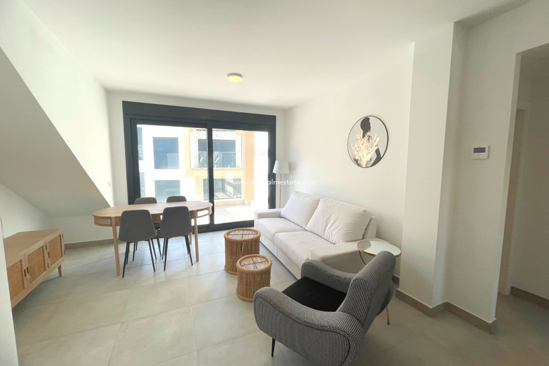 Revente - Appartements -
Orihuela Costa