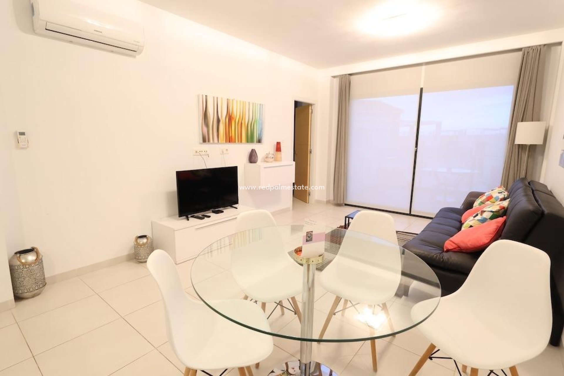 Revente - Appartements -
Orihuela Costa