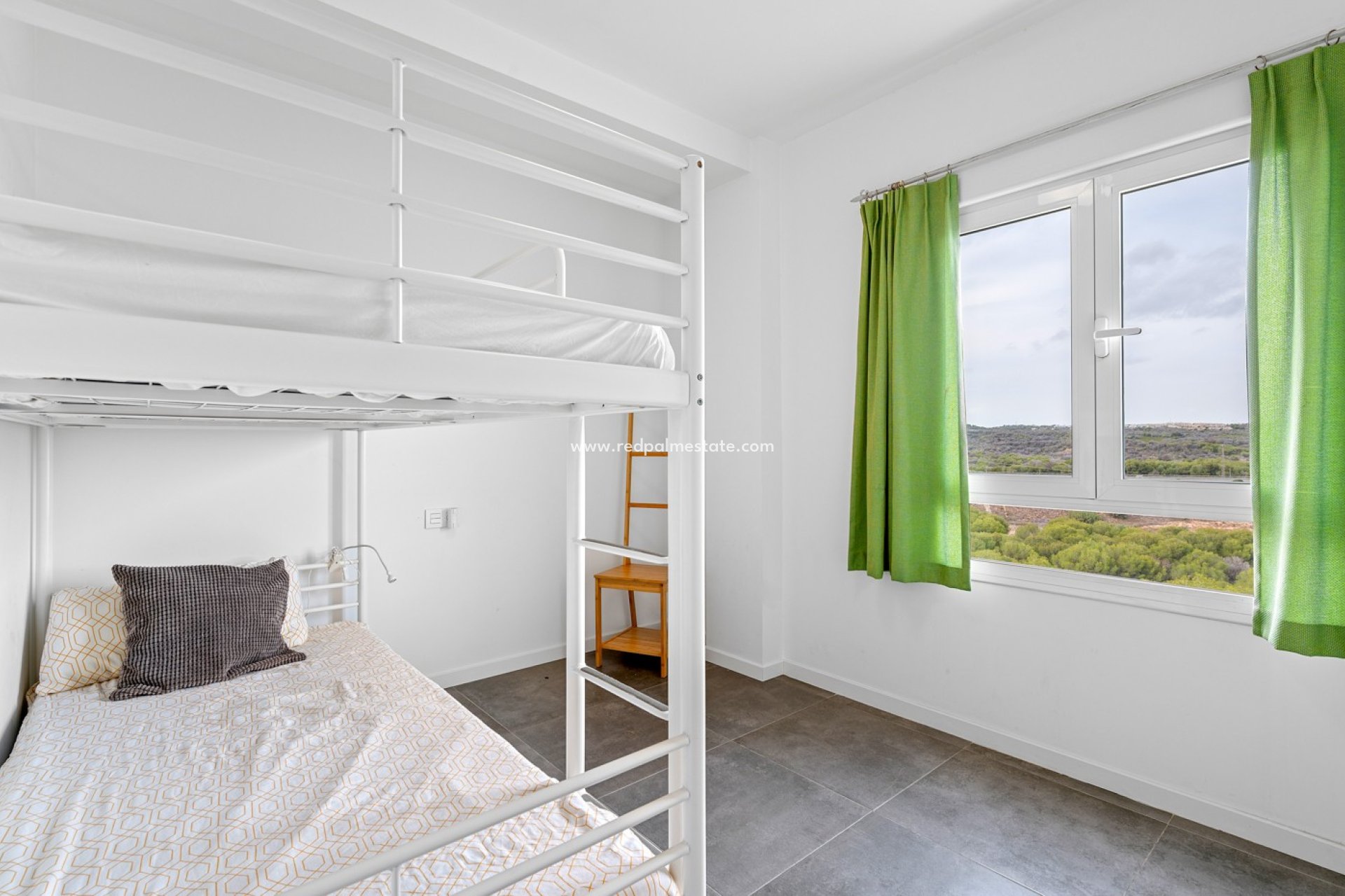 Revente - Appartements -
Orihuela Costa